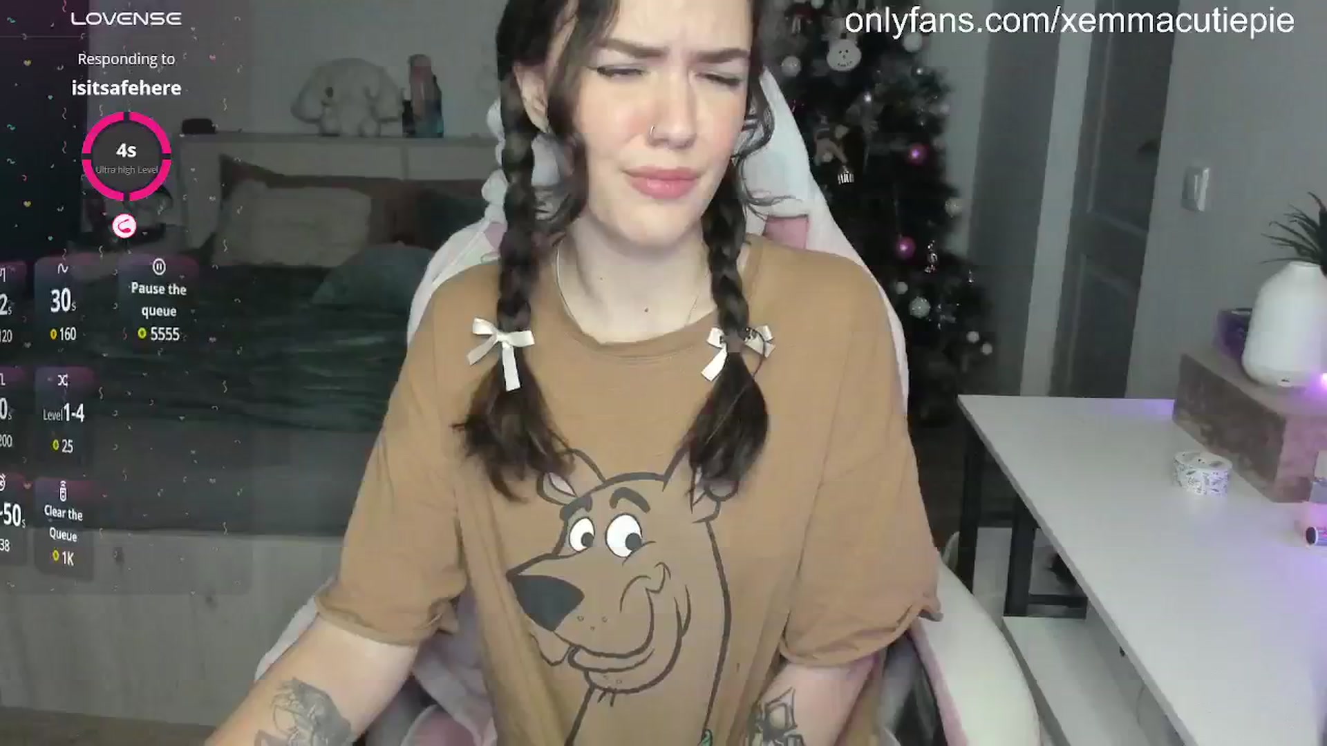 Gallery image thumbnail from EmmaCutiePie's myfreecams stream on, 01/31/2025, 17:18 image 5 of 20