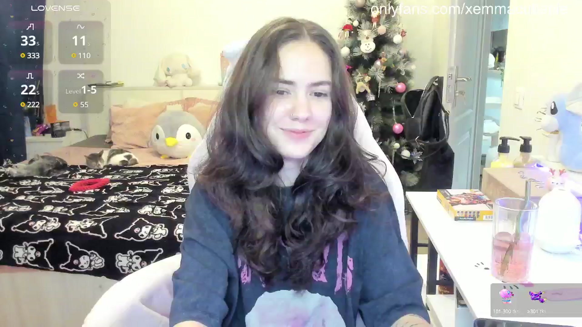 Gallery image thumbnail from EmmaCutiePie's myfreecams stream on, 02/14/2025, 17:14 image 13 of 20