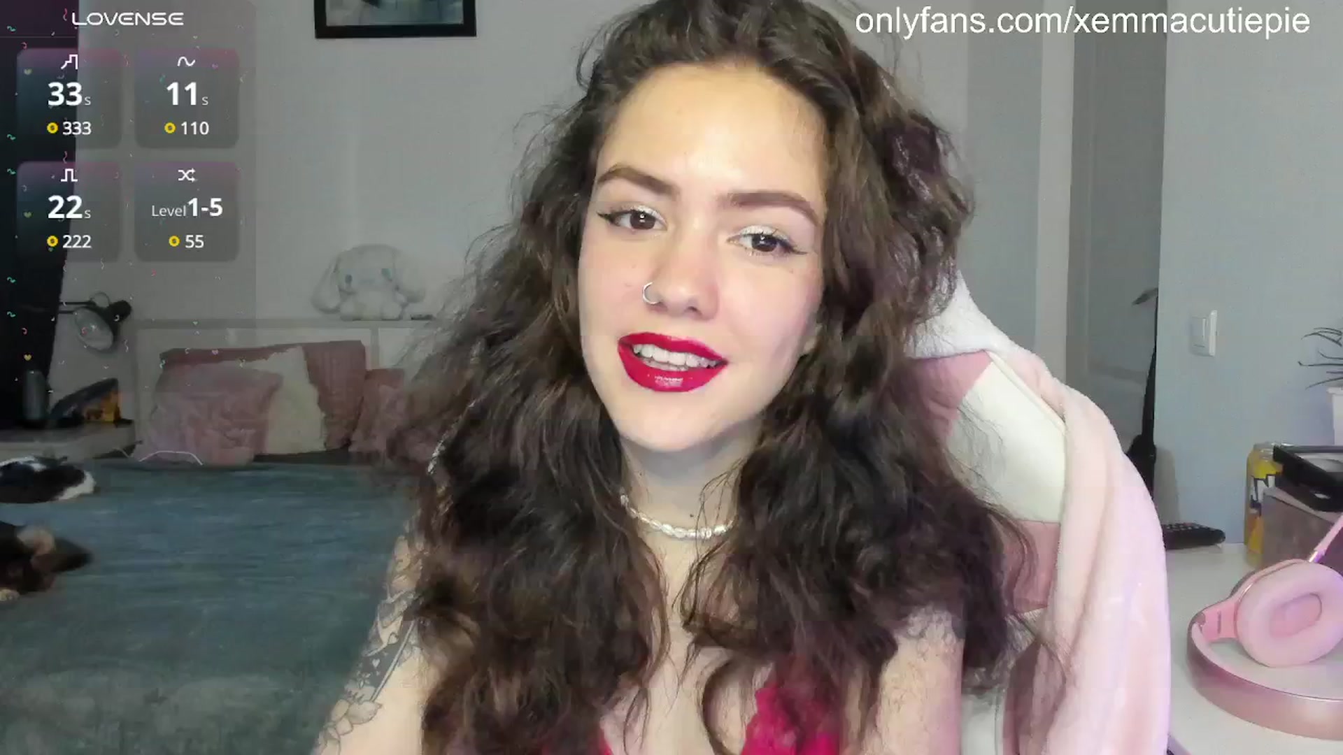 Gallery image thumbnail from EmmaCutiePie's myfreecams stream on, 03/03/2025, 16:09 image 1 of 20