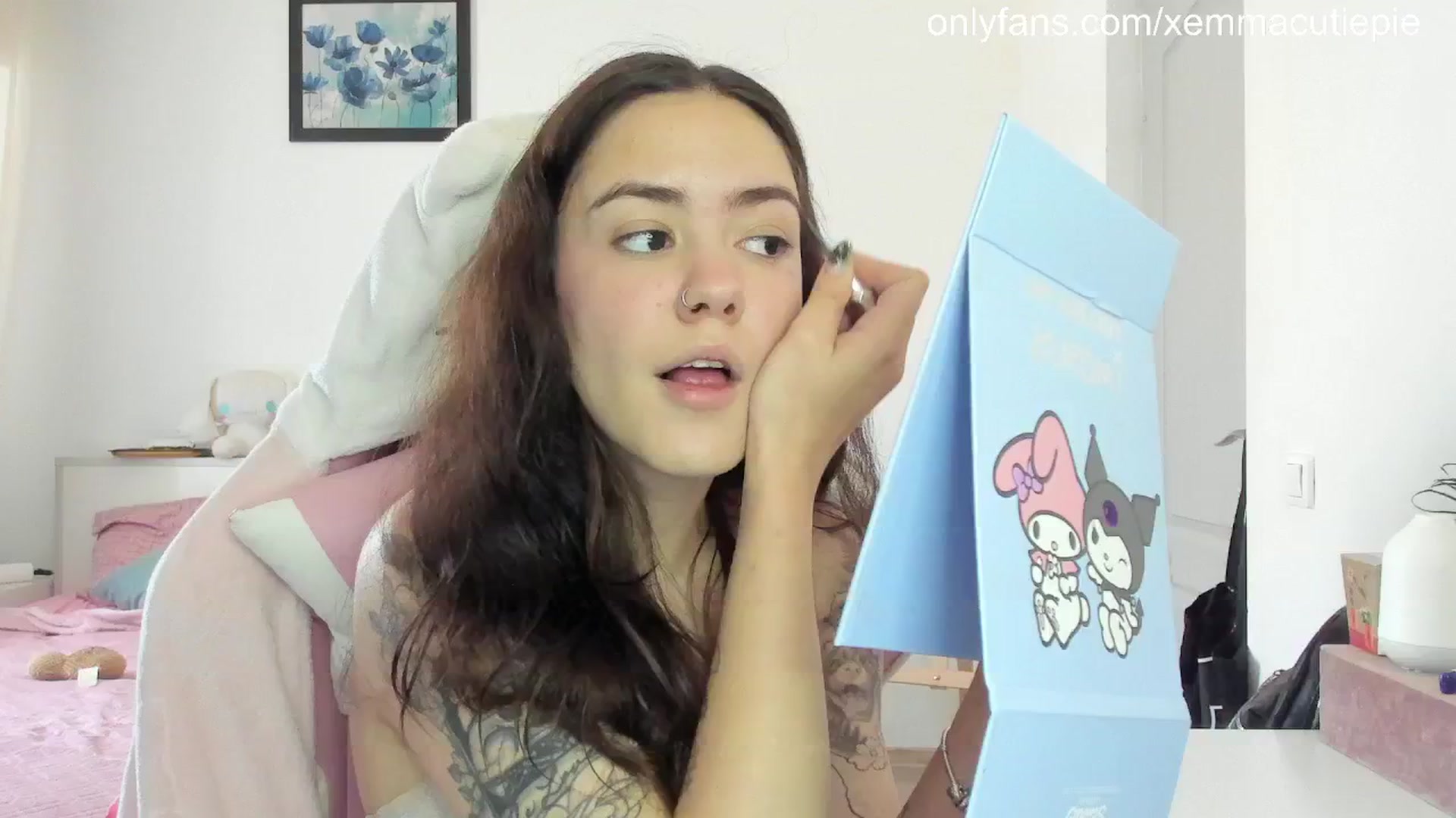 Gallery image thumbnail from EmmaCutiePie's myfreecams stream on, 06/13/2025, 13:23 image 2 of 20