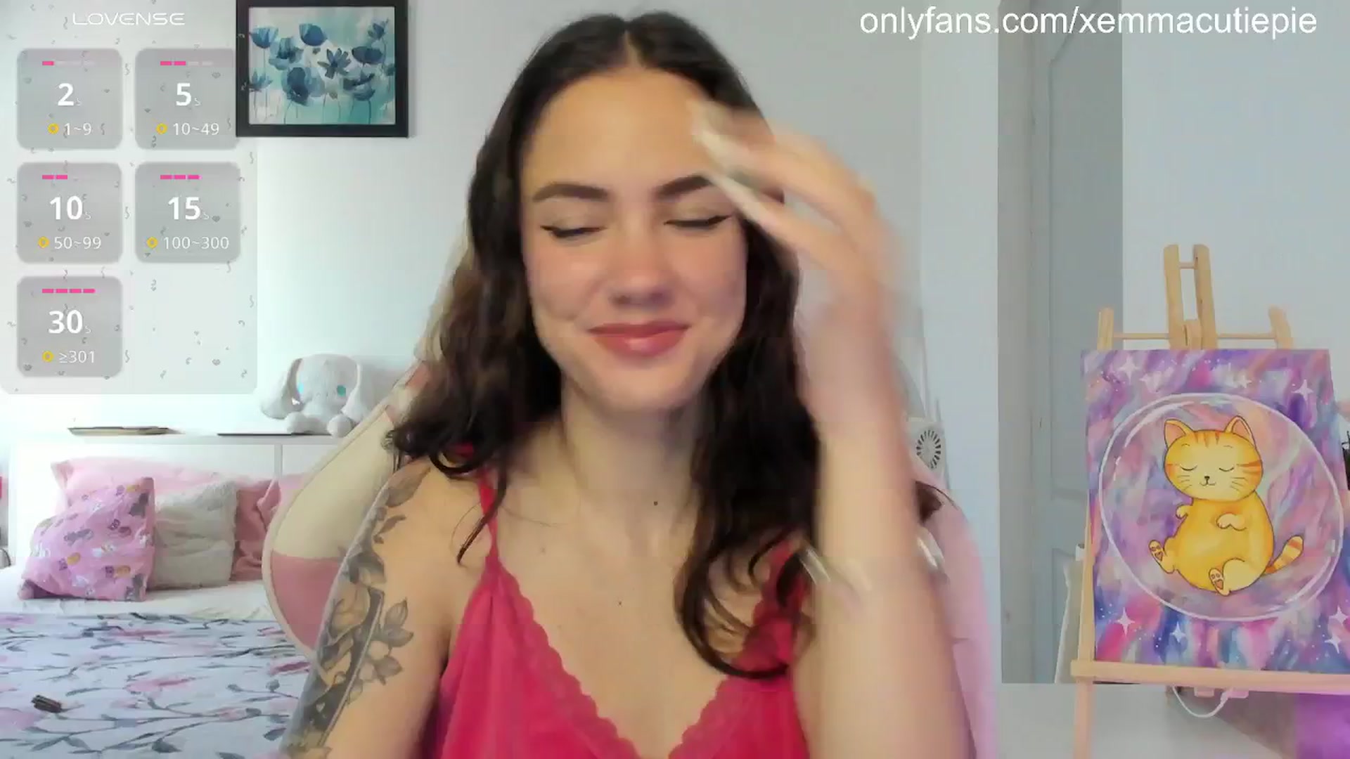 Gallery image thumbnail from EmmaCutiePie's myfreecams stream on, 07/25/2025, 08:43 image 10 of 20