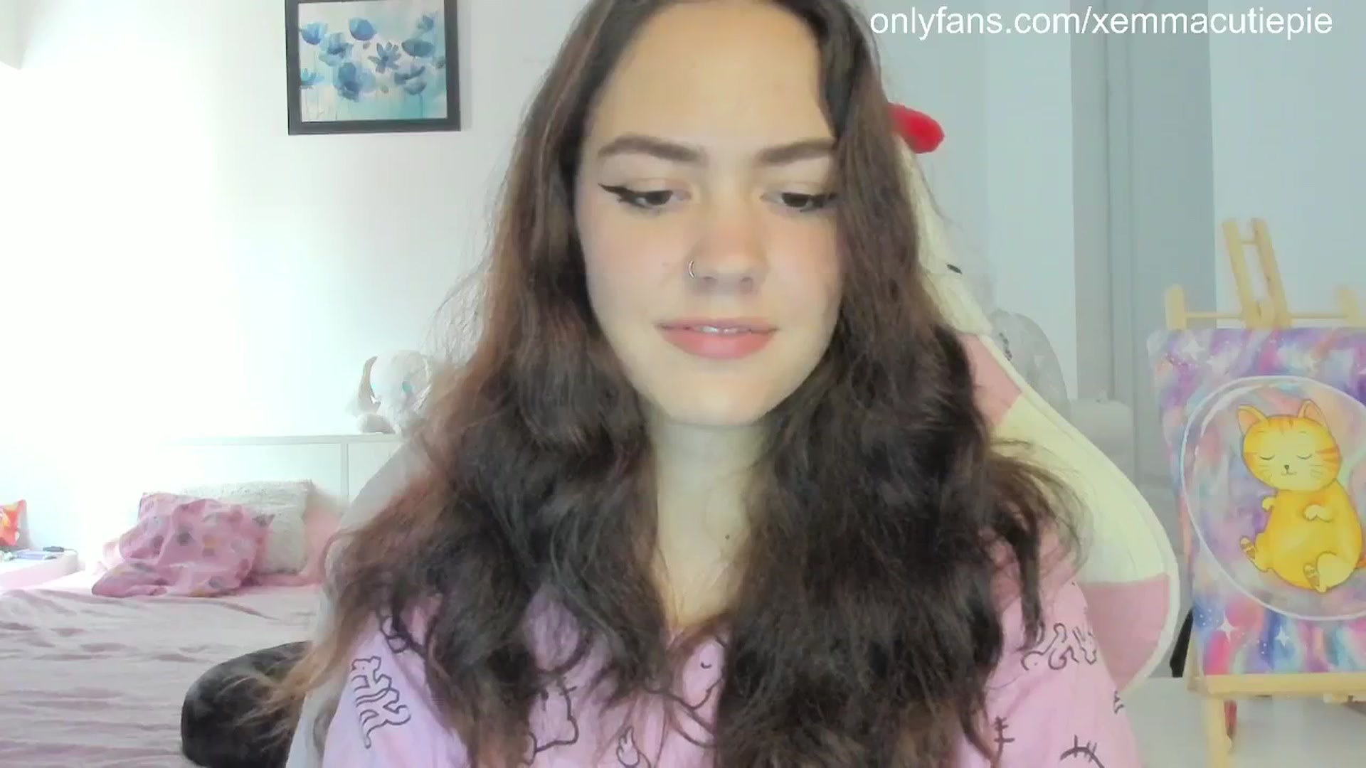 Gallery image thumbnail from EmmaCutiePie's myfreecams stream on, 08/07/2025, 12:23 image 5 of 20