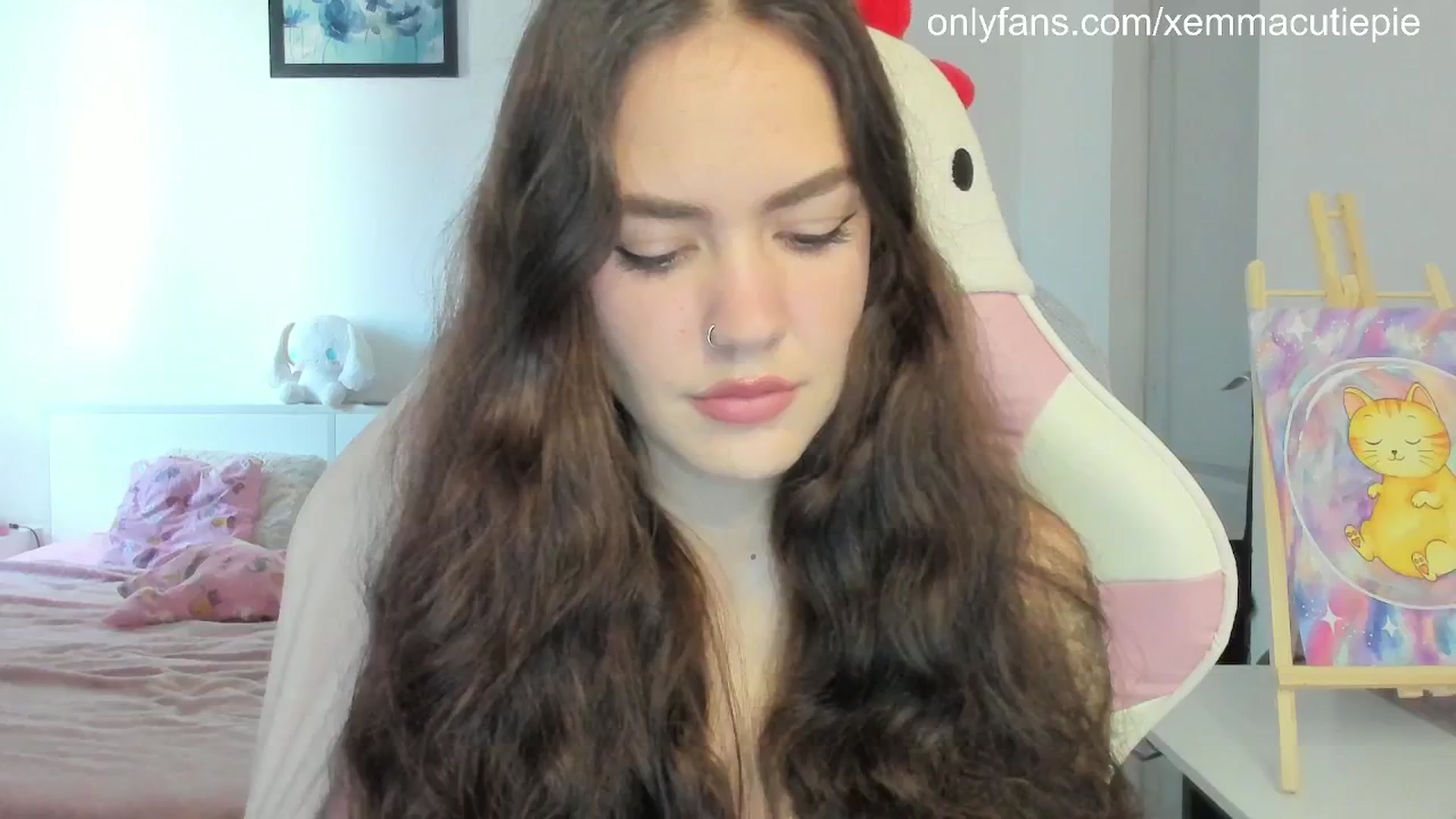 Gallery image thumbnail from EmmaCutiePie's myfreecams stream on, 08/08/2025, 09:48 image 8 of 20
