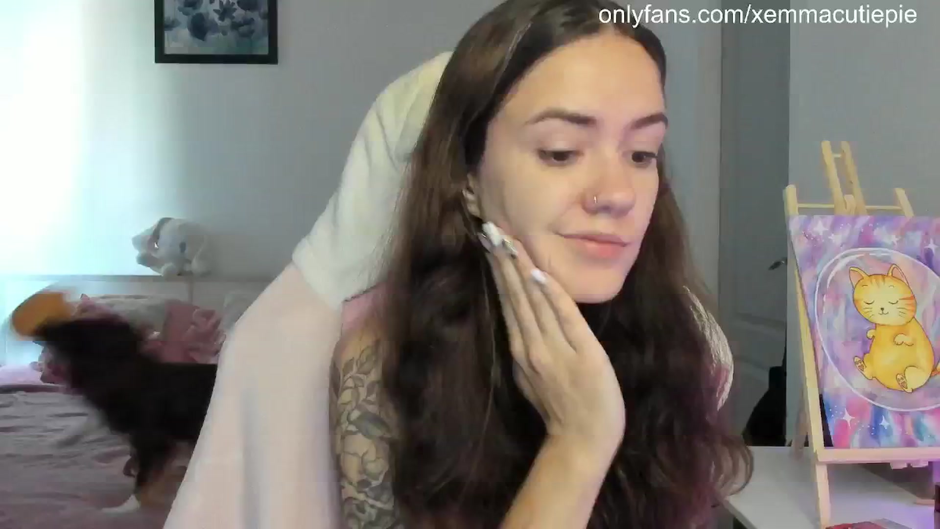 Gallery image thumbnail from EmmaCutiePie's myfreecams stream on, 08/09/2025, 10:31 image 1 of 20