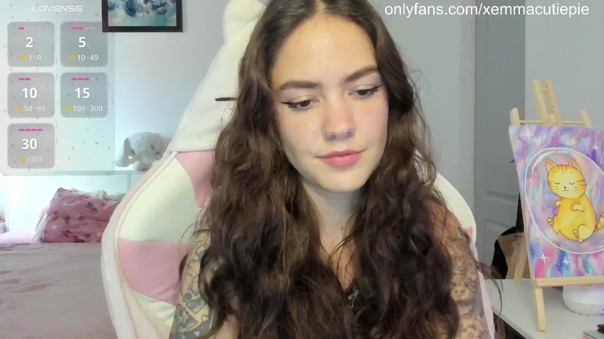 Gallery image thumbnail from EmmaCutiePie's myfreecams stream on, 08/19/2025, 14:11 image 6 of 20
