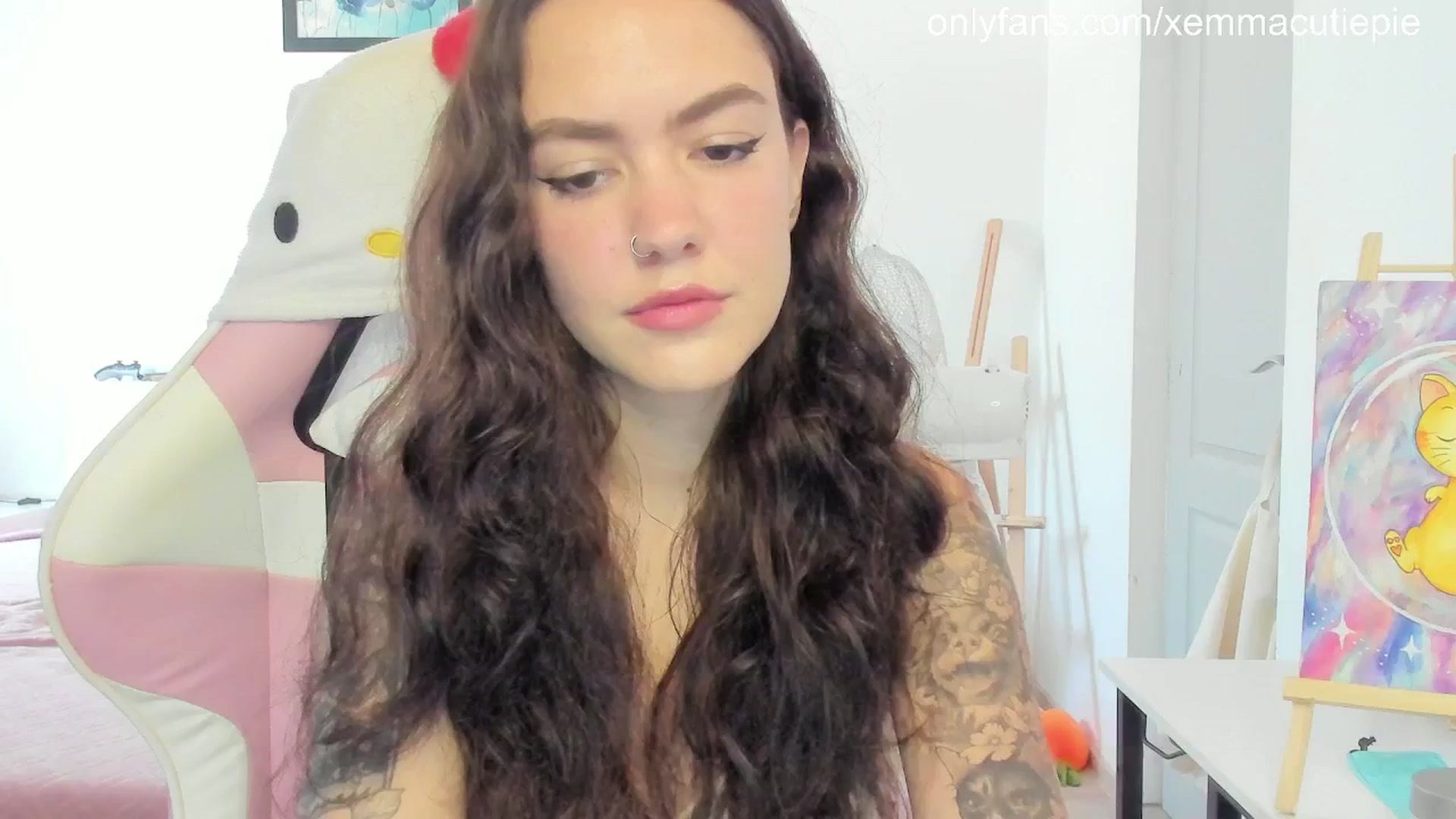 Gallery image thumbnail from EmmaCutiePie's myfreecams stream on, 09/04/2025, 11:36 image 12 of 20