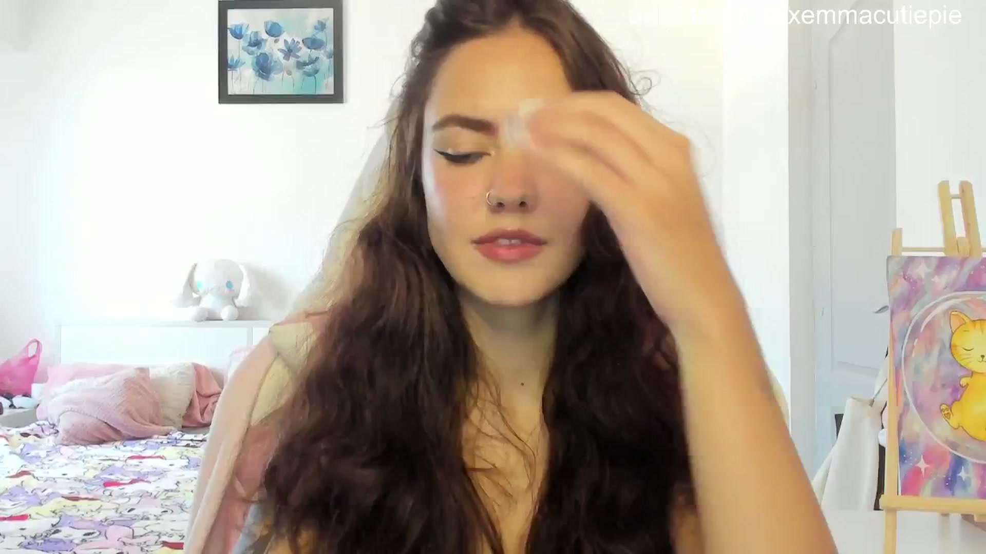 Gallery image thumbnail from EmmaCutiePie's myfreecams stream on, 09/22/2025, 12:05 image 13 of 20