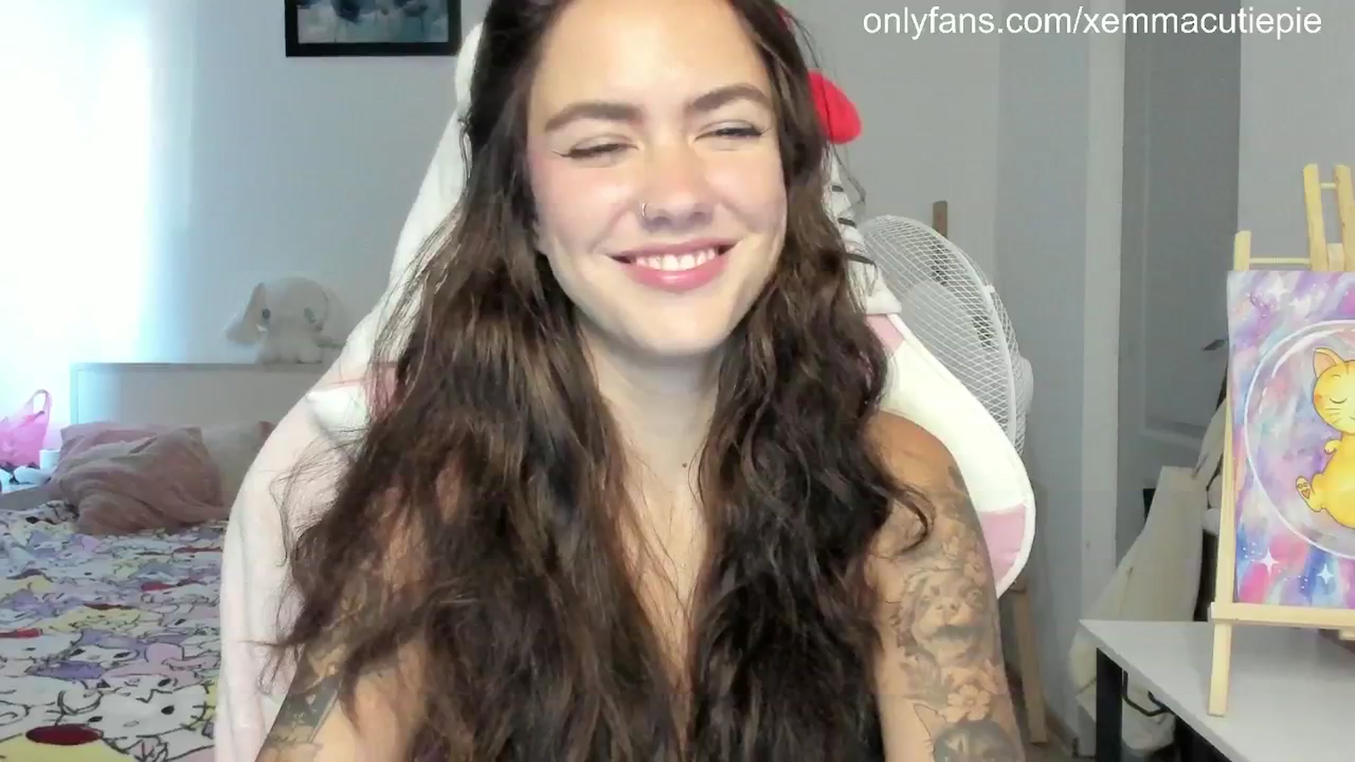 Gallery image thumbnail from EmmaCutiePie's myfreecams stream on, 09/22/2025, 12:05 image 16 of 20
