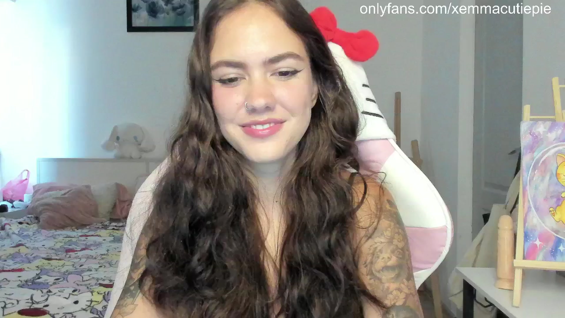 Gallery image thumbnail from EmmaCutiePie's myfreecams stream on, 09/22/2025, 13:19 image 12 of 20