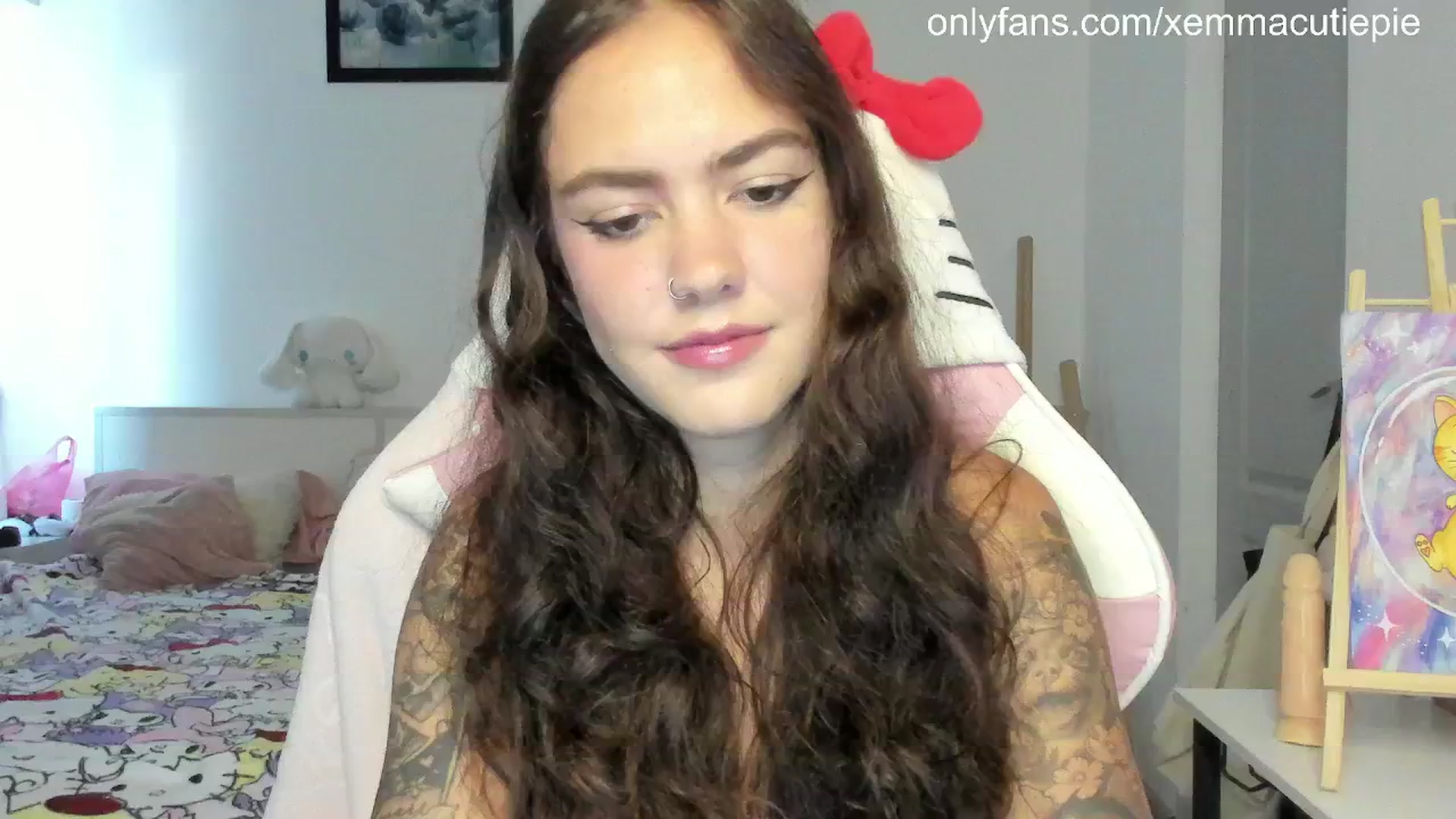 Gallery image thumbnail from EmmaCutiePie's myfreecams stream on, 09/22/2025, 13:19 image 8 of 20