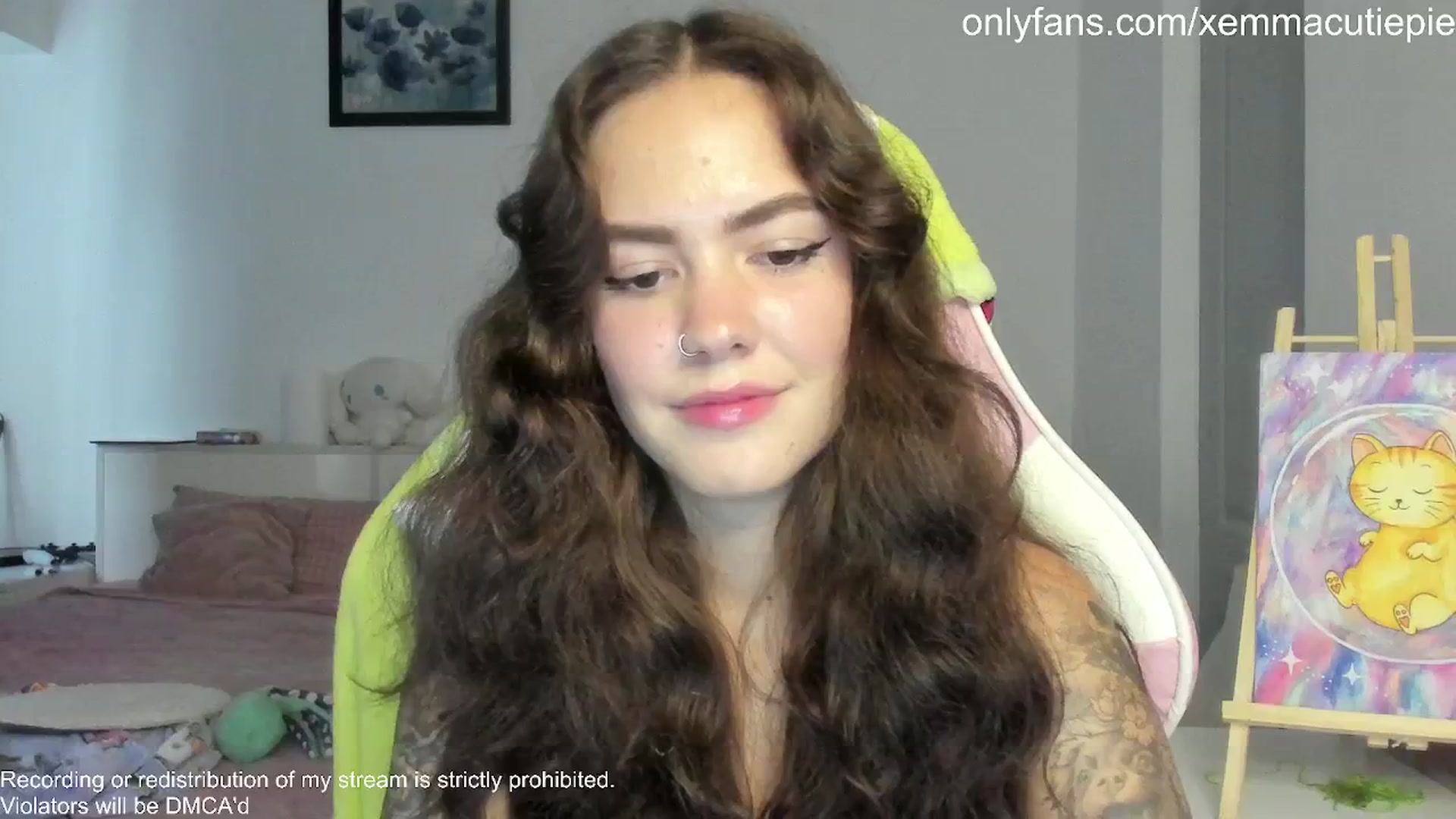 Gallery image thumbnail from EmmaCutiePie's myfreecams stream on, 10/10/2025, 14:34 image 19 of 20
