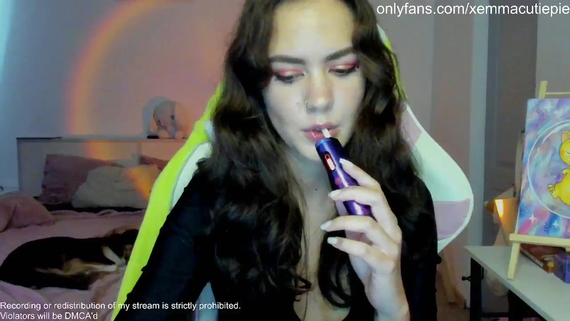 Gallery image thumbnail from EmmaCutiePie's myfreecams stream on, 10/22/2025, 13:36 image 9 of 20