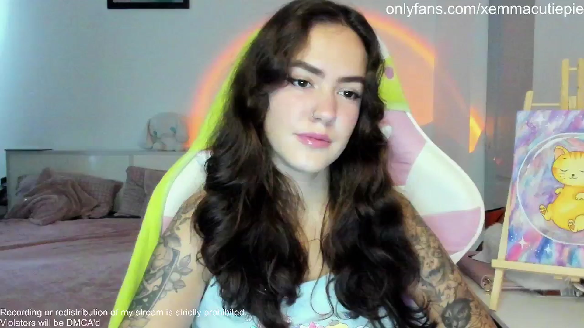 Gallery image thumbnail from EmmaCutiePie's myfreecams stream on, 10/23/2025, 11:04 image 7 of 20