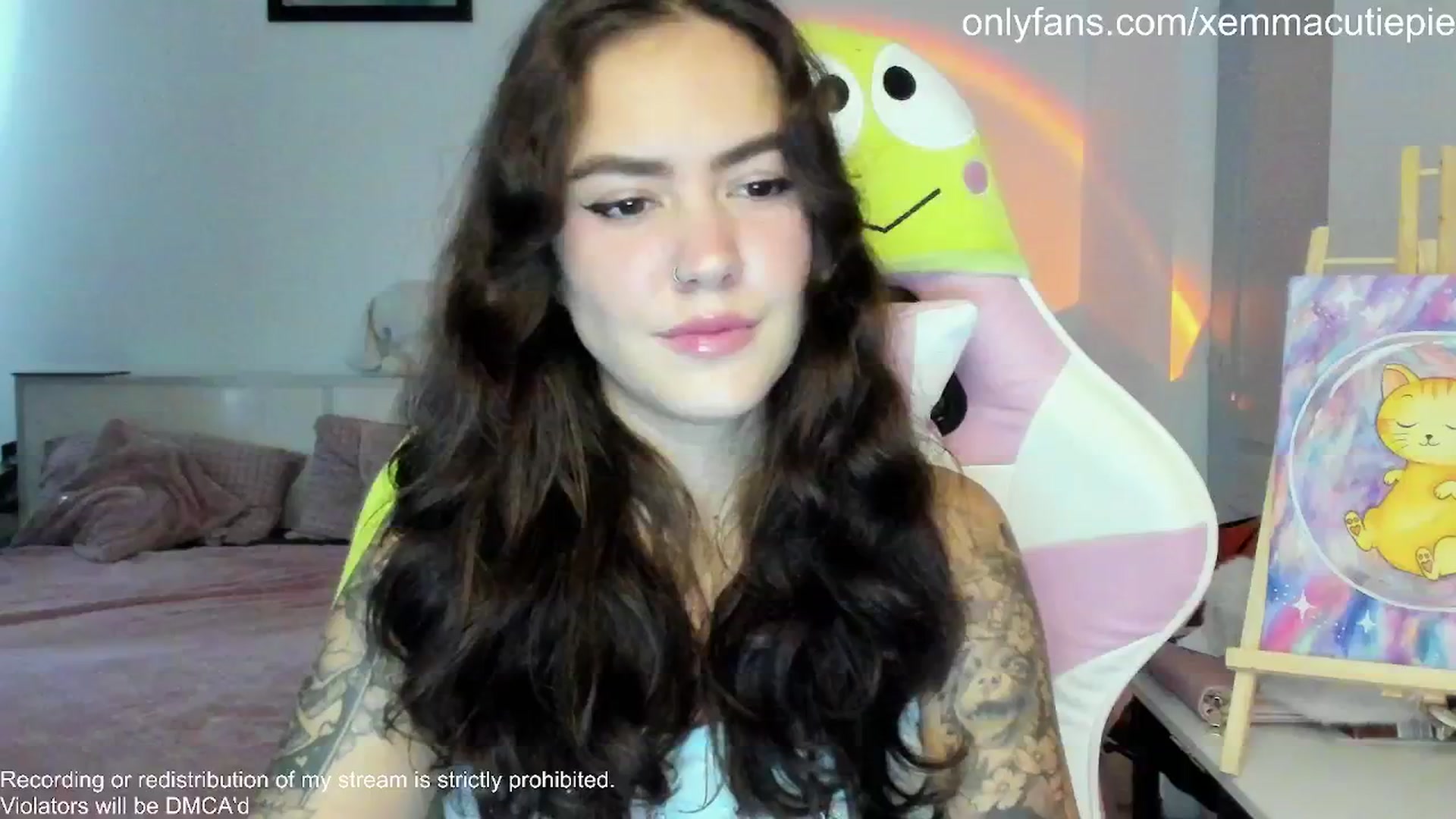 Gallery image thumbnail from EmmaCutiePie's myfreecams stream on, 10/23/2025, 11:04 image 5 of 20
