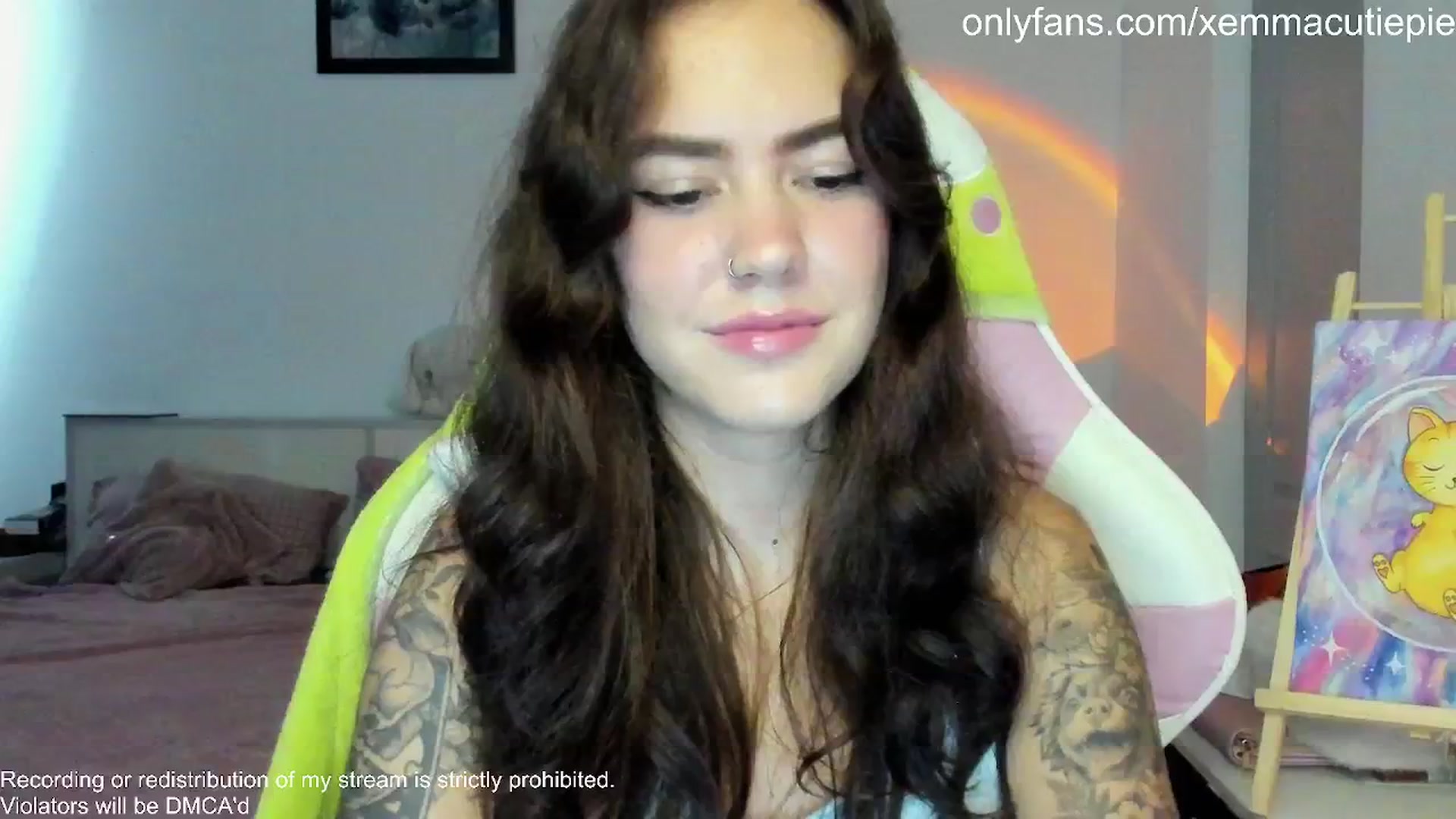 Gallery image thumbnail from EmmaCutiePie's myfreecams stream on, 10/23/2025, 12:48 image 3 of 20