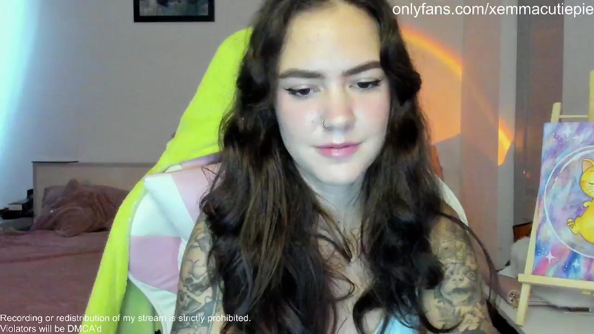 Gallery image thumbnail from EmmaCutiePie's myfreecams stream on, 10/23/2025, 13:10 image 17 of 20