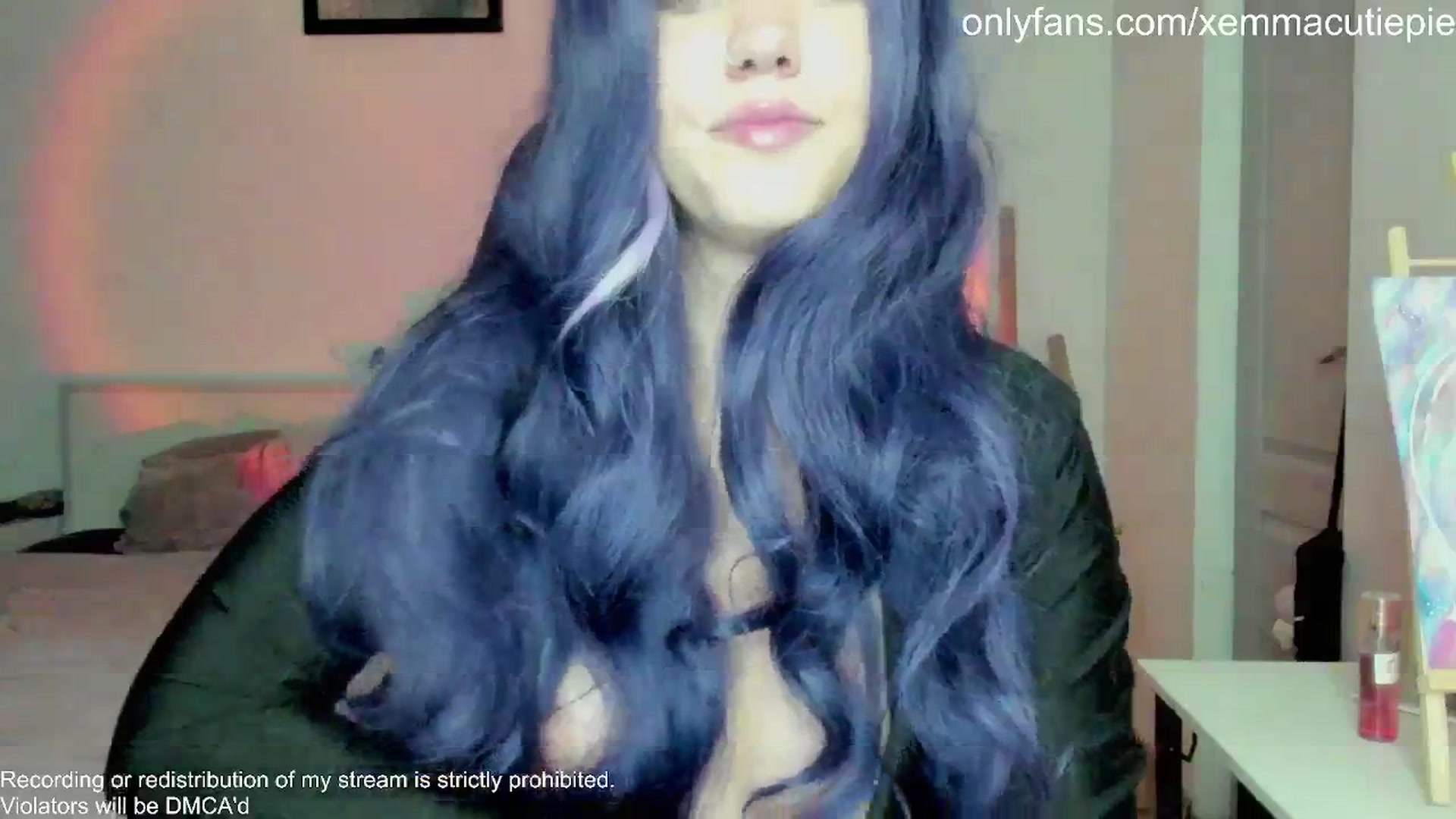 Gallery image thumbnail from EmmaCutiePie's myfreecams stream on, 10/31/2025, 16:20 image 4 of 20