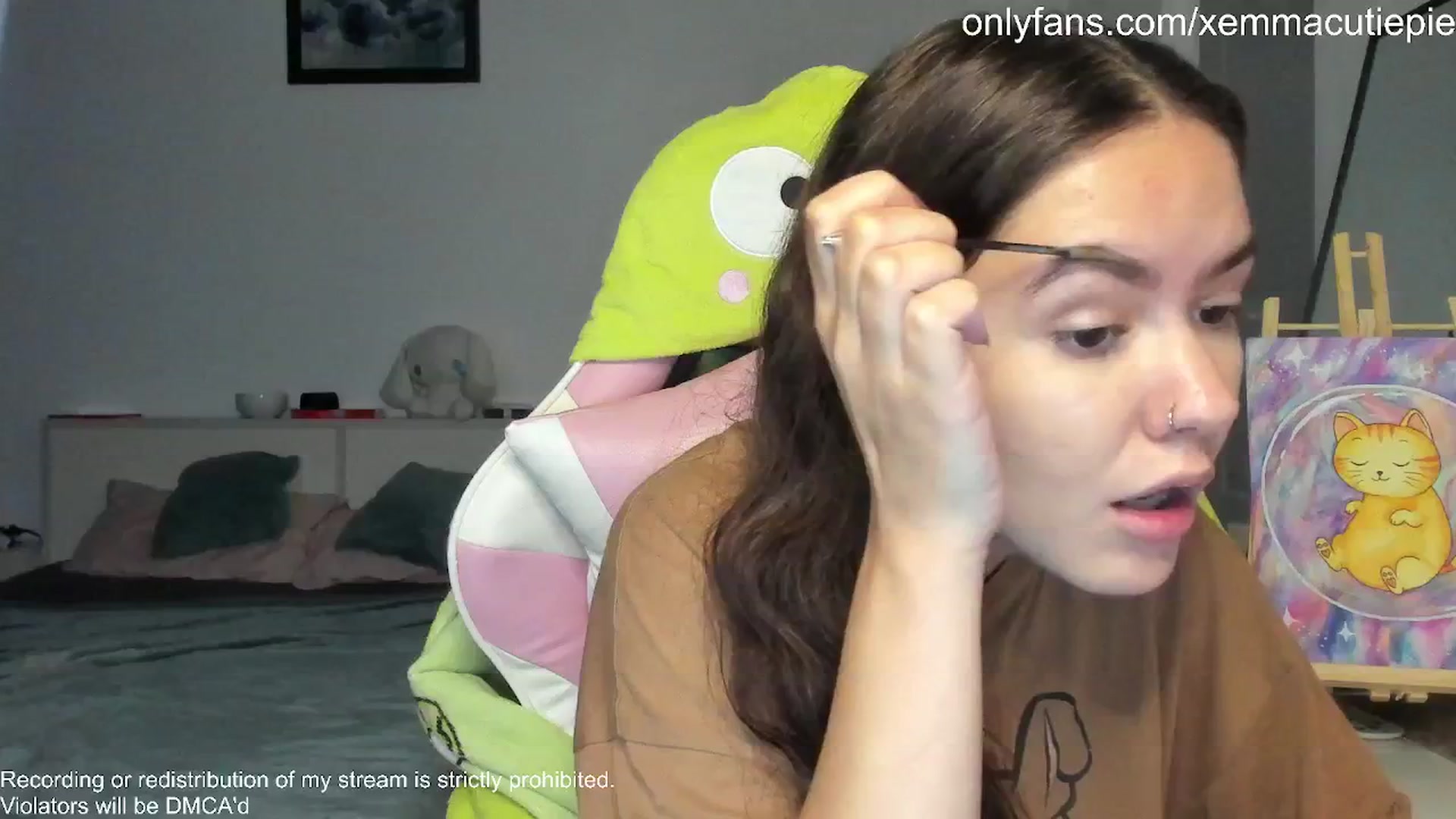 Gallery image thumbnail from EmmaCutiePie's myfreecams stream on, 11/12/2025, 13:46 image 5 of 20