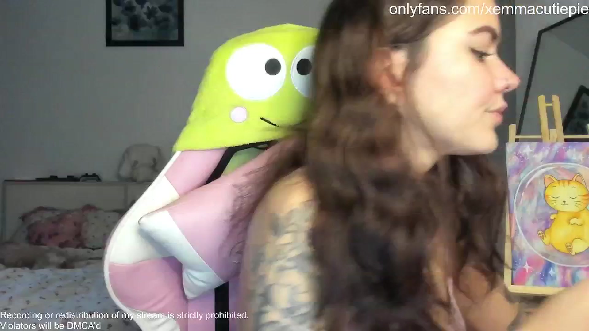 Gallery image thumbnail from EmmaCutiePie's myfreecams stream on, 11/30/2025, 13:38 image 1 of 20