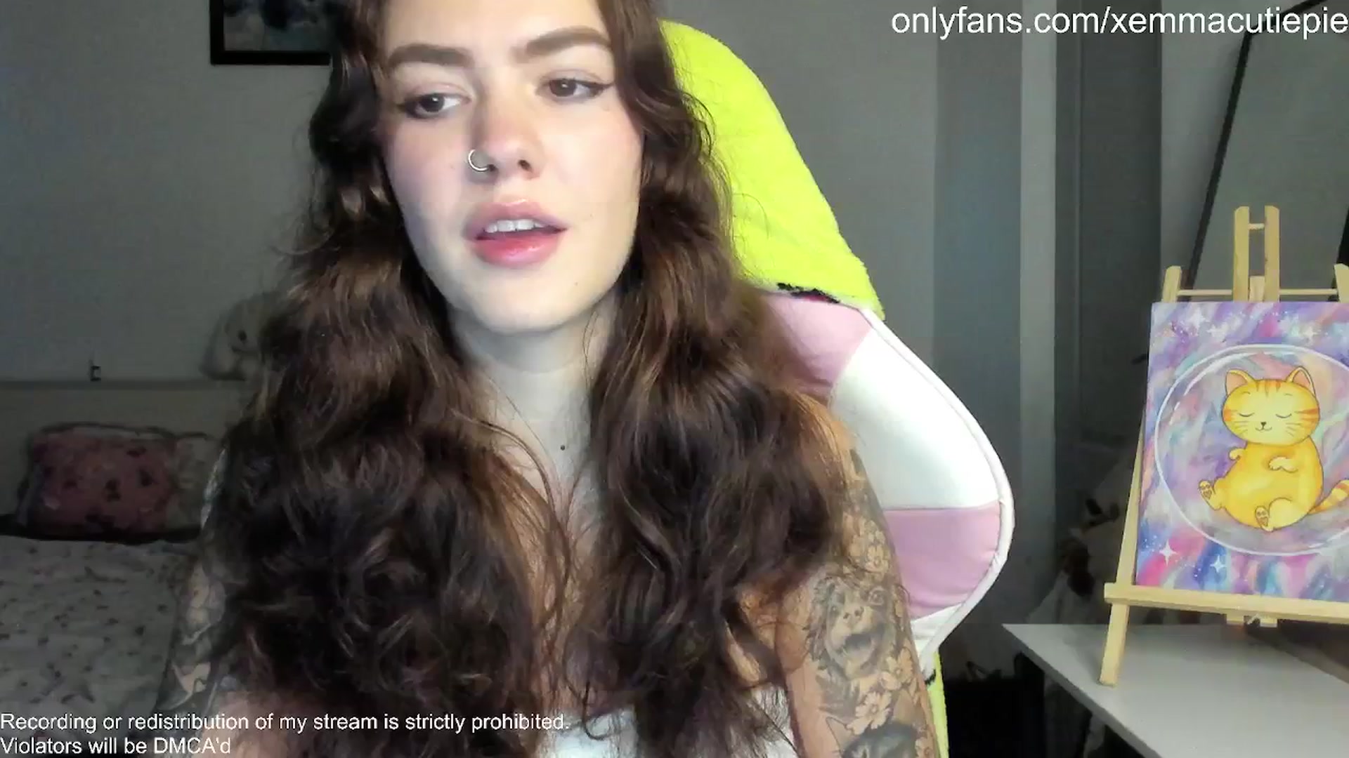 Gallery image thumbnail from EmmaCutiePie's myfreecams stream on, 12/04/2025, 12:25 image 3 of 20
