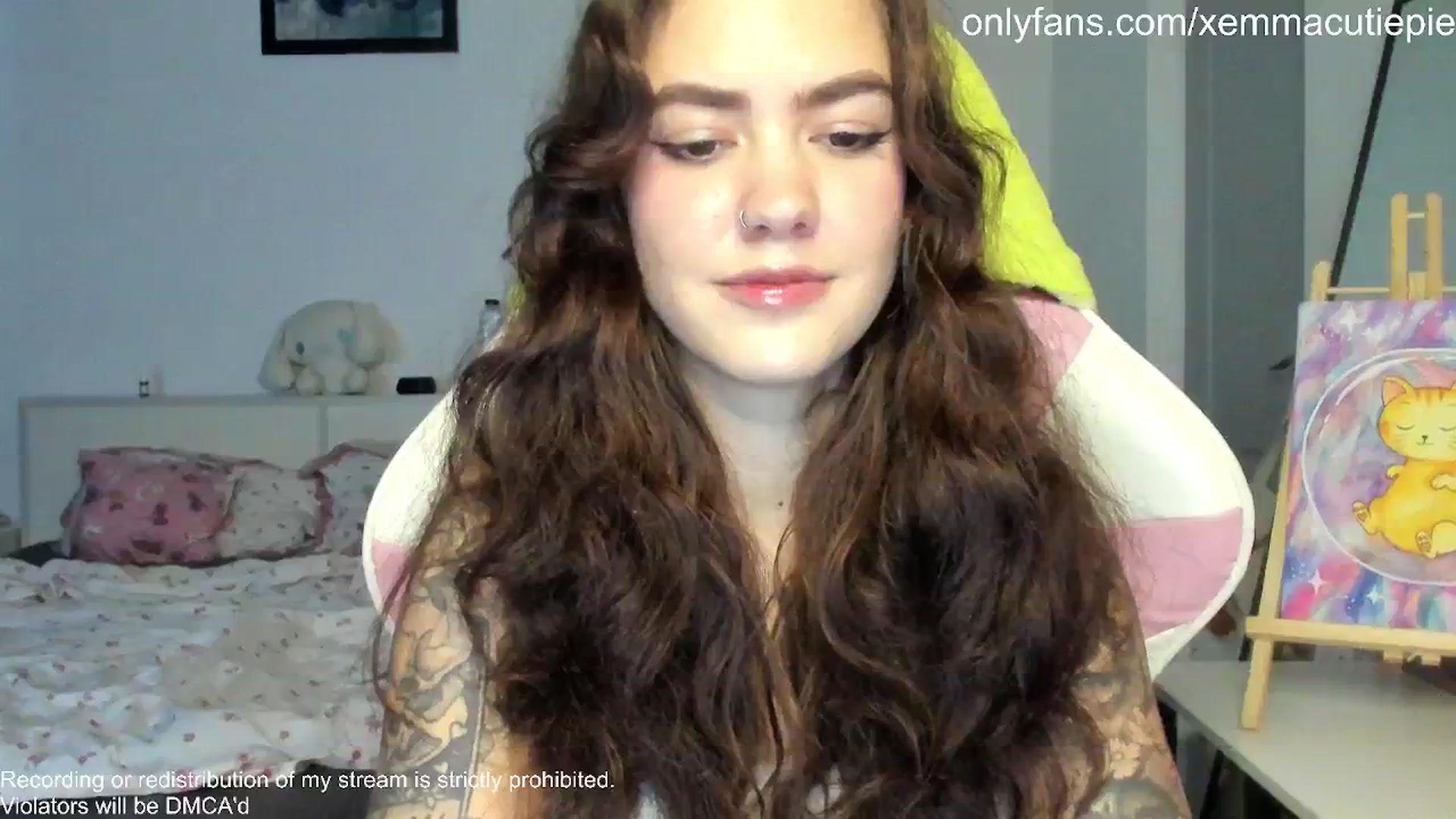 Gallery image thumbnail from EmmaCutiePie's myfreecams stream on, 12/04/2025, 12:25 image 15 of 20
