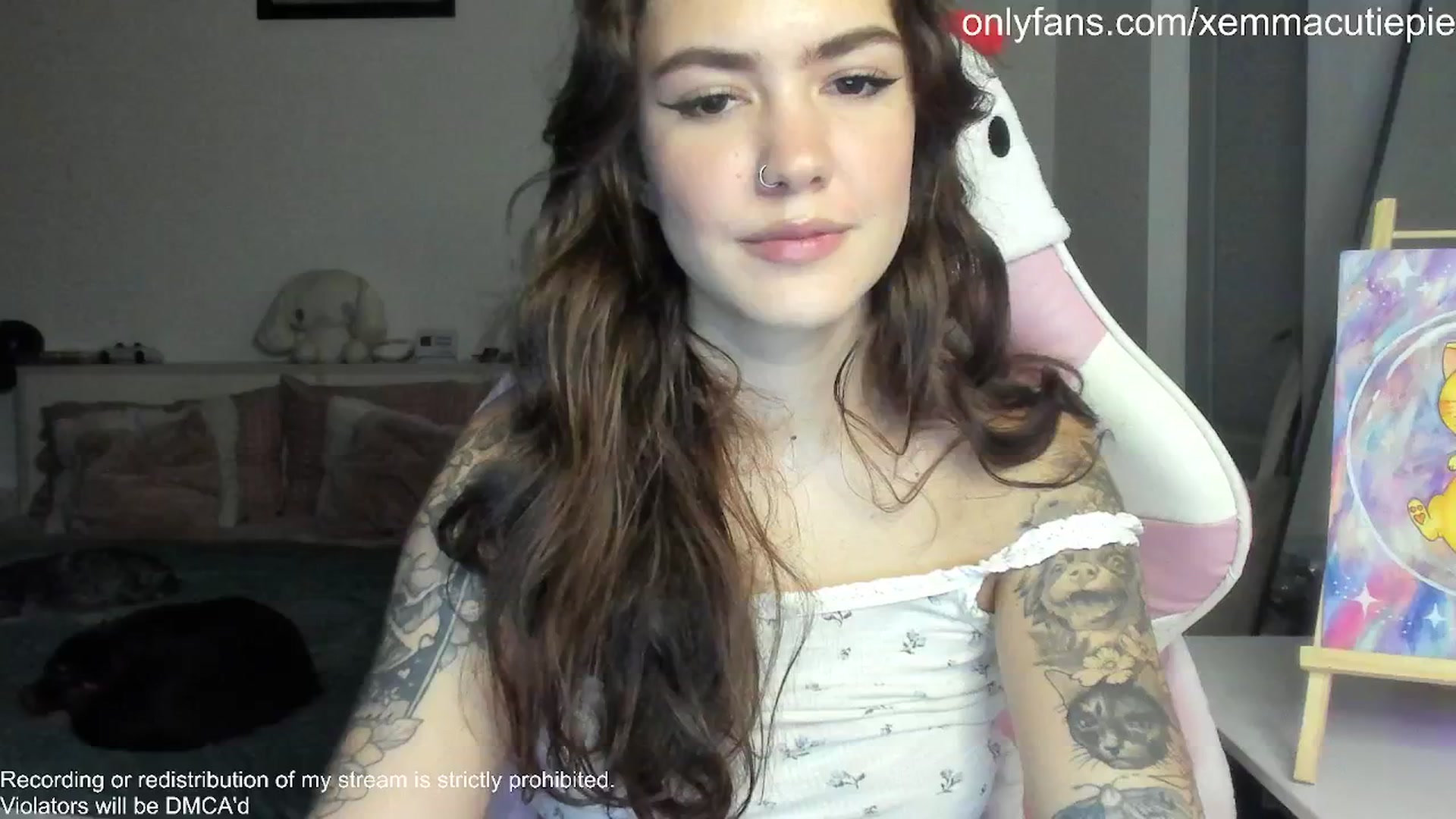 Gallery image thumbnail from EmmaCutiePie's myfreecams stream on, 12/21/2025, 16:48 image 7 of 20