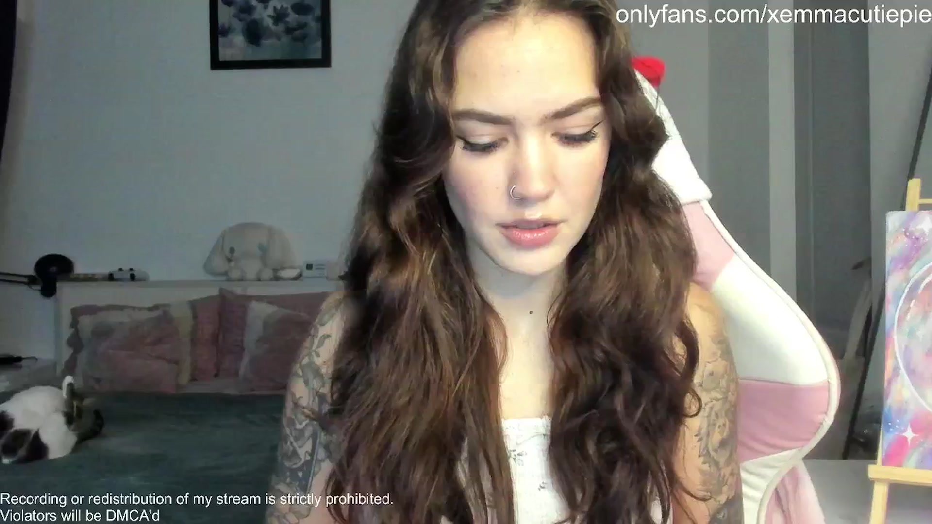 Gallery image thumbnail from EmmaCutiePie's myfreecams stream on, 12/21/2025, 16:48 image 1 of 20