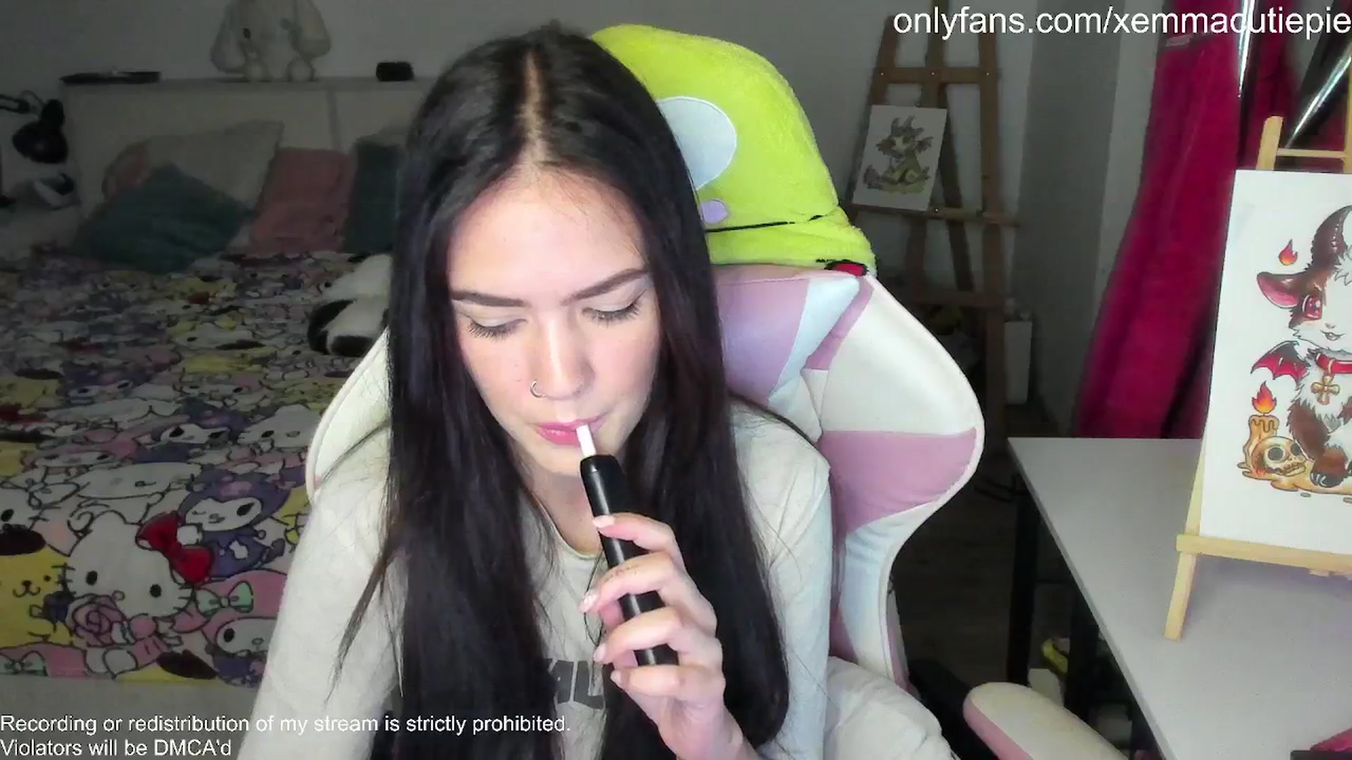 Gallery image thumbnail from EmmaCutiePie's myfreecams stream on, 04/26/2026, 16:14 image 4 of 20