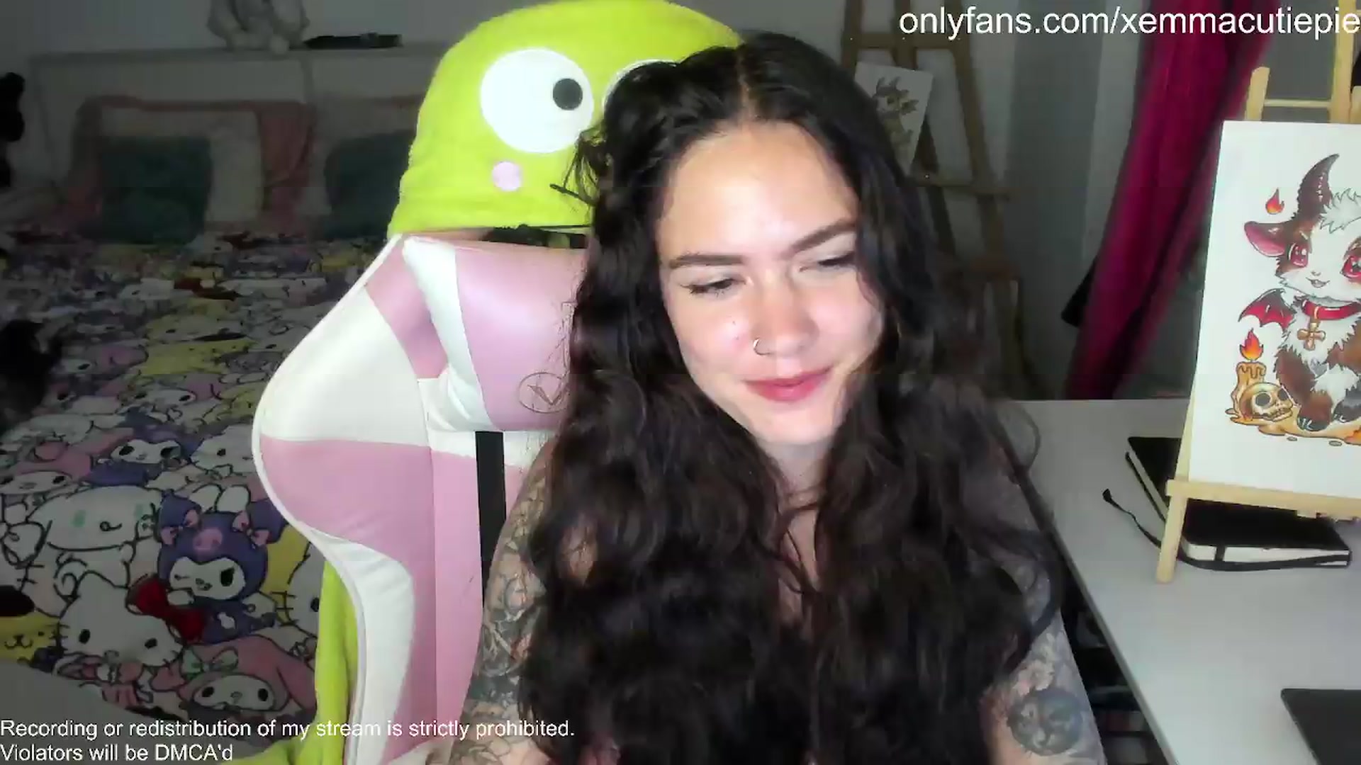 Gallery image thumbnail from EmmaCutiePie's myfreecams stream on, 05/07/2026, 15:45 image 13 of 20