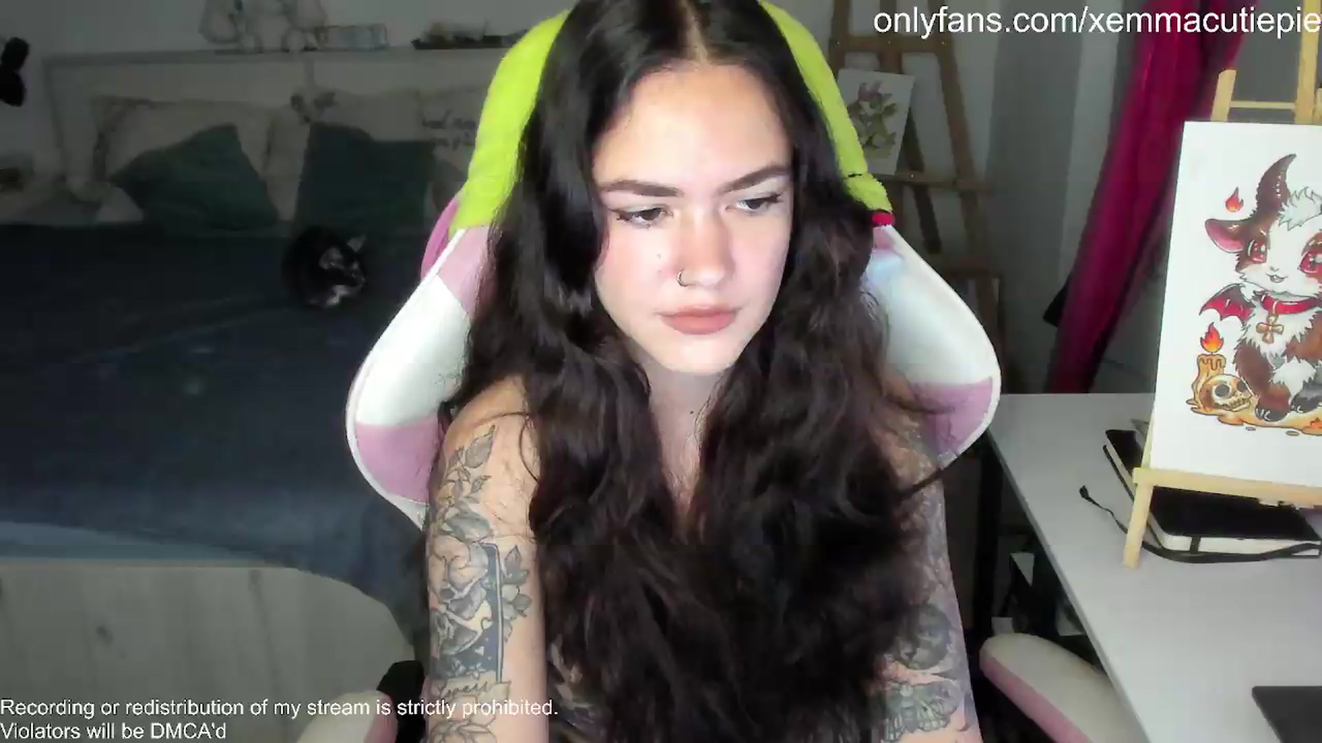 Gallery image thumbnail from EmmaCutiePie's myfreecams stream on, 05/09/2026, 13:05 image 4 of 20