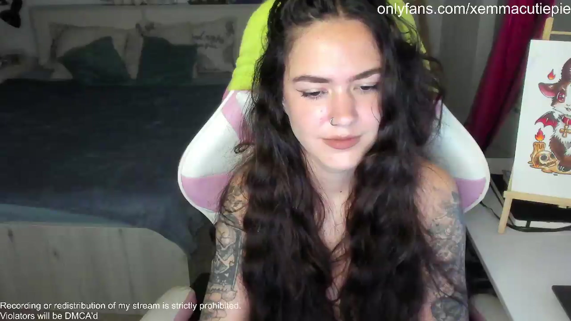 Gallery image thumbnail from EmmaCutiePie's myfreecams stream on, 05/09/2026, 15:06 image 18 of 20