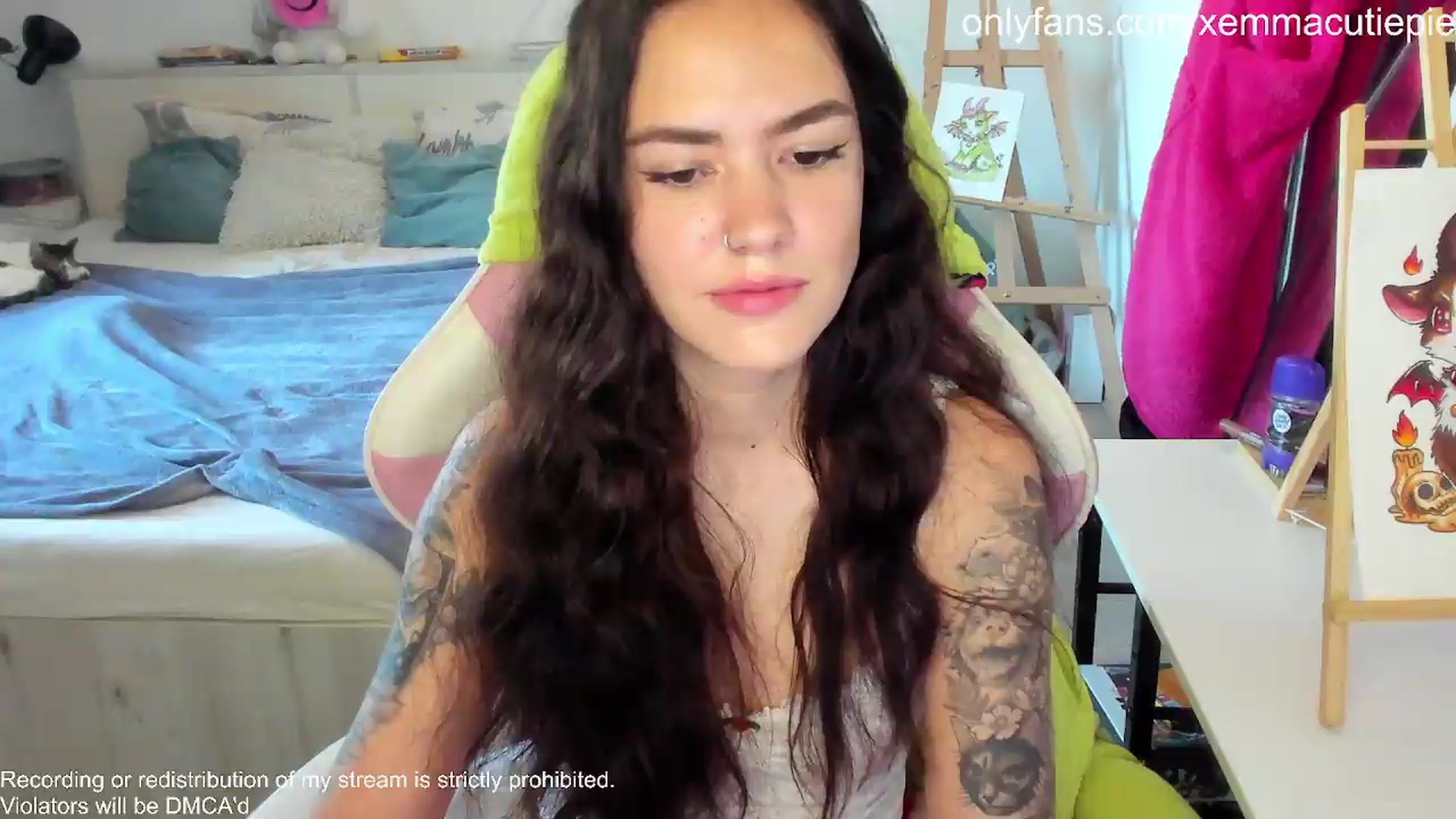 Gallery image thumbnail from EmmaCutiePie's myfreecams stream on, 05/29/2026, 14:12 image 4 of 20