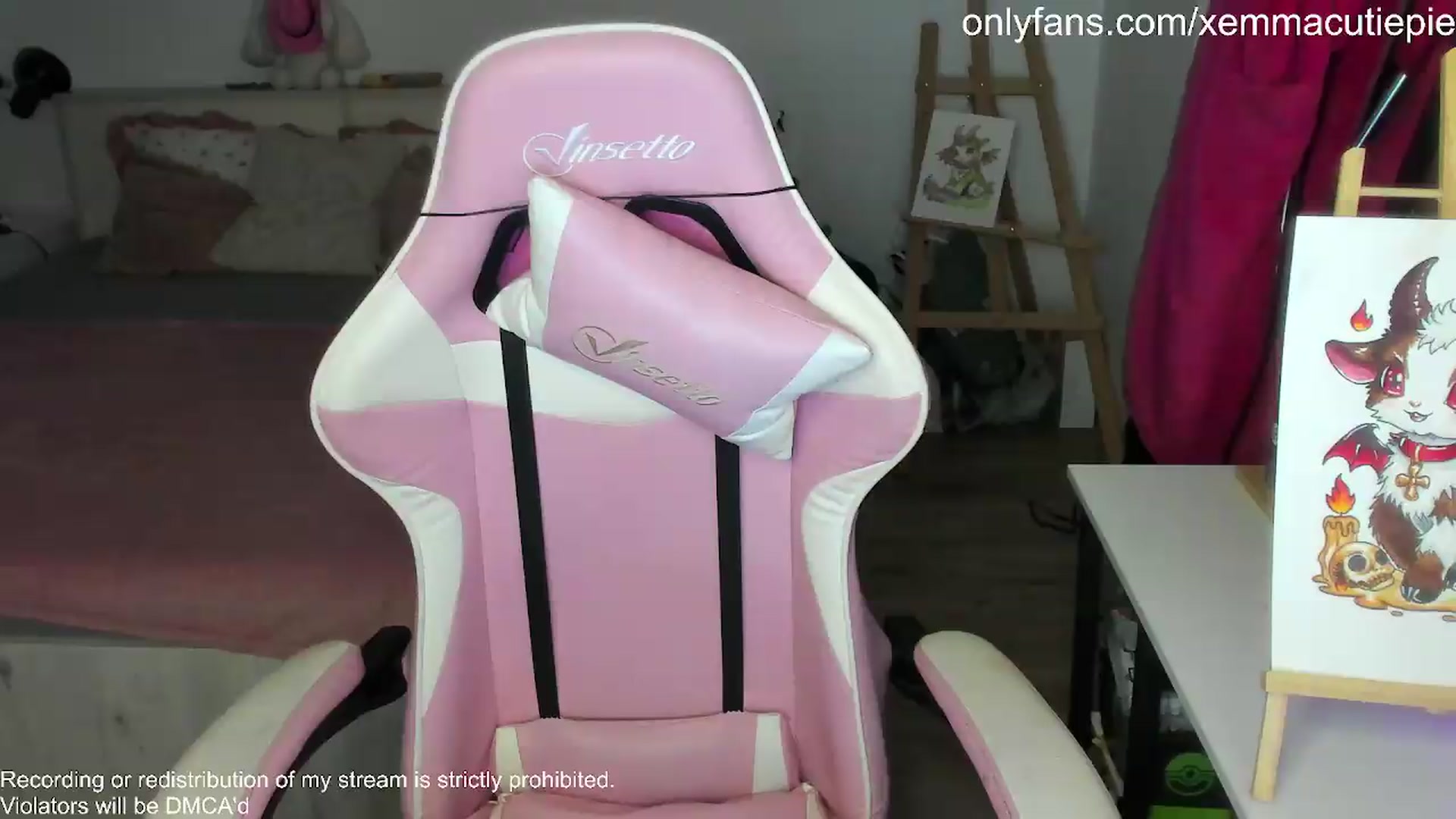 Gallery image thumbnail from EmmaCutiePie's myfreecams stream on, 06/03/2026, 16:08 image 2 of 20