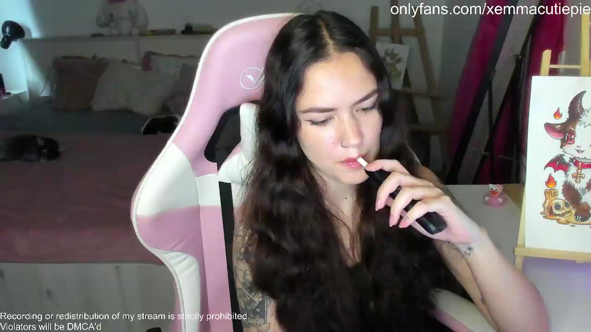 Gallery image thumbnail from EmmaCutiePie's myfreecams stream on, 06/06/2026, 12:27 image 12 of 20