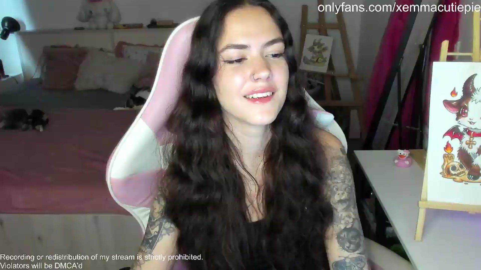 Gallery image thumbnail from EmmaCutiePie's myfreecams stream on, 06/06/2026, 12:27 image 11 of 20