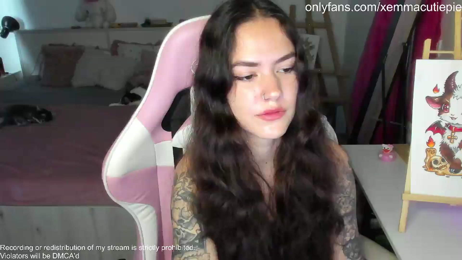 Gallery image thumbnail from EmmaCutiePie's myfreecams stream on, 06/06/2026, 12:27 image 9 of 20