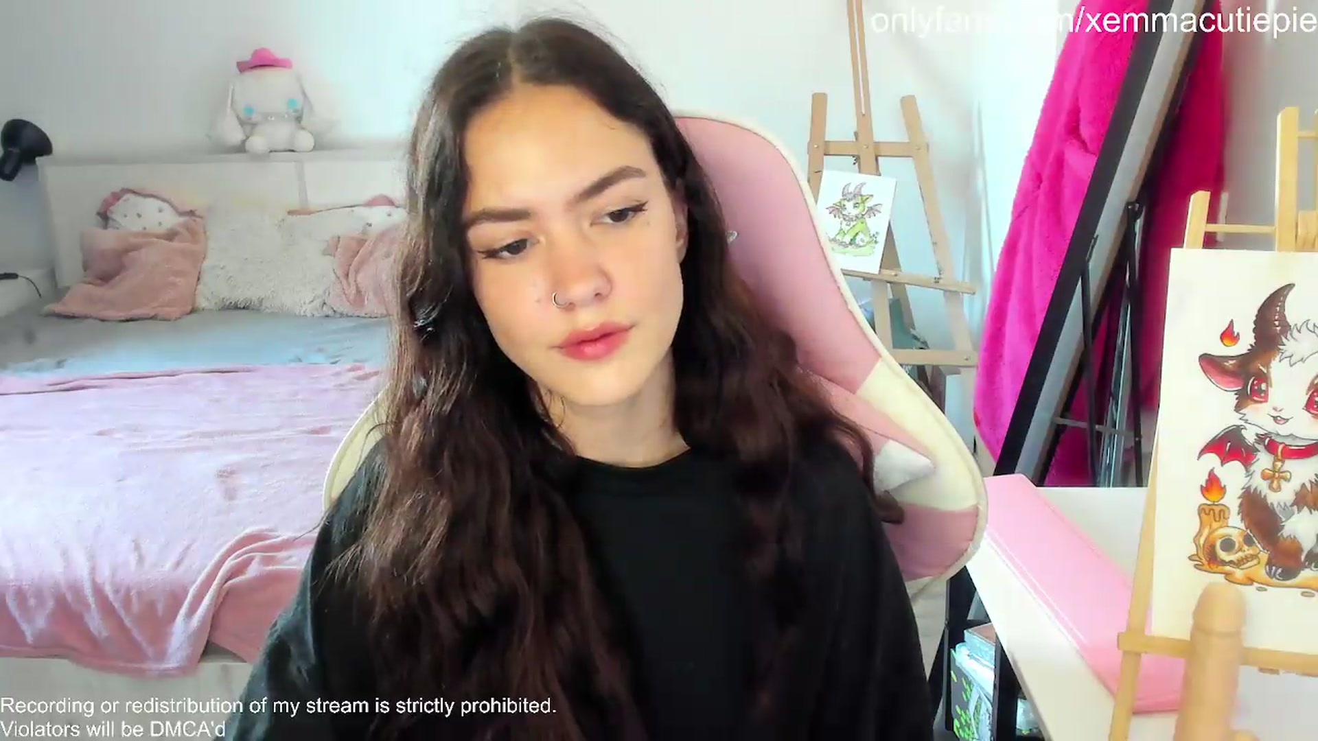 Gallery image thumbnail from EmmaCutiePie's myfreecams stream on, 06/09/2026, 13:18 image 18 of 20