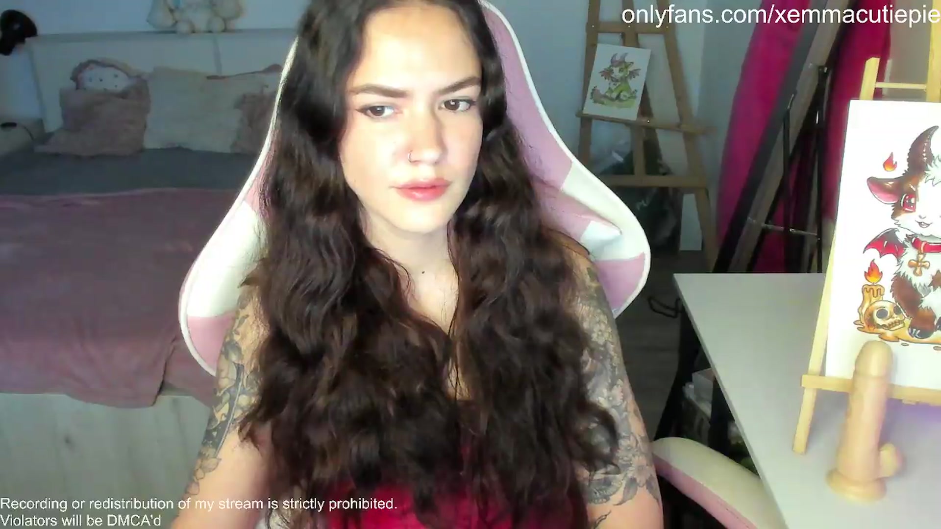 Gallery image thumbnail from EmmaCutiePie's myfreecams stream on, 06/09/2026, 13:18 image 10 of 20