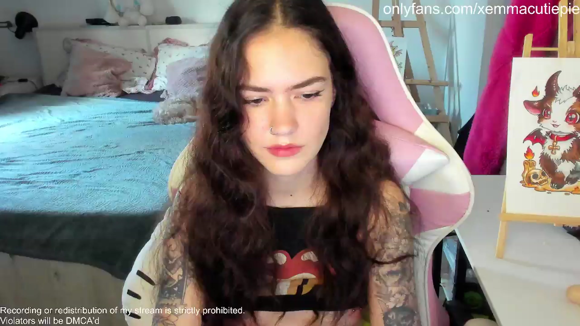 Gallery image thumbnail from EmmaCutiePie's myfreecams stream on, 06/23/2026, 14:14 image 7 of 20