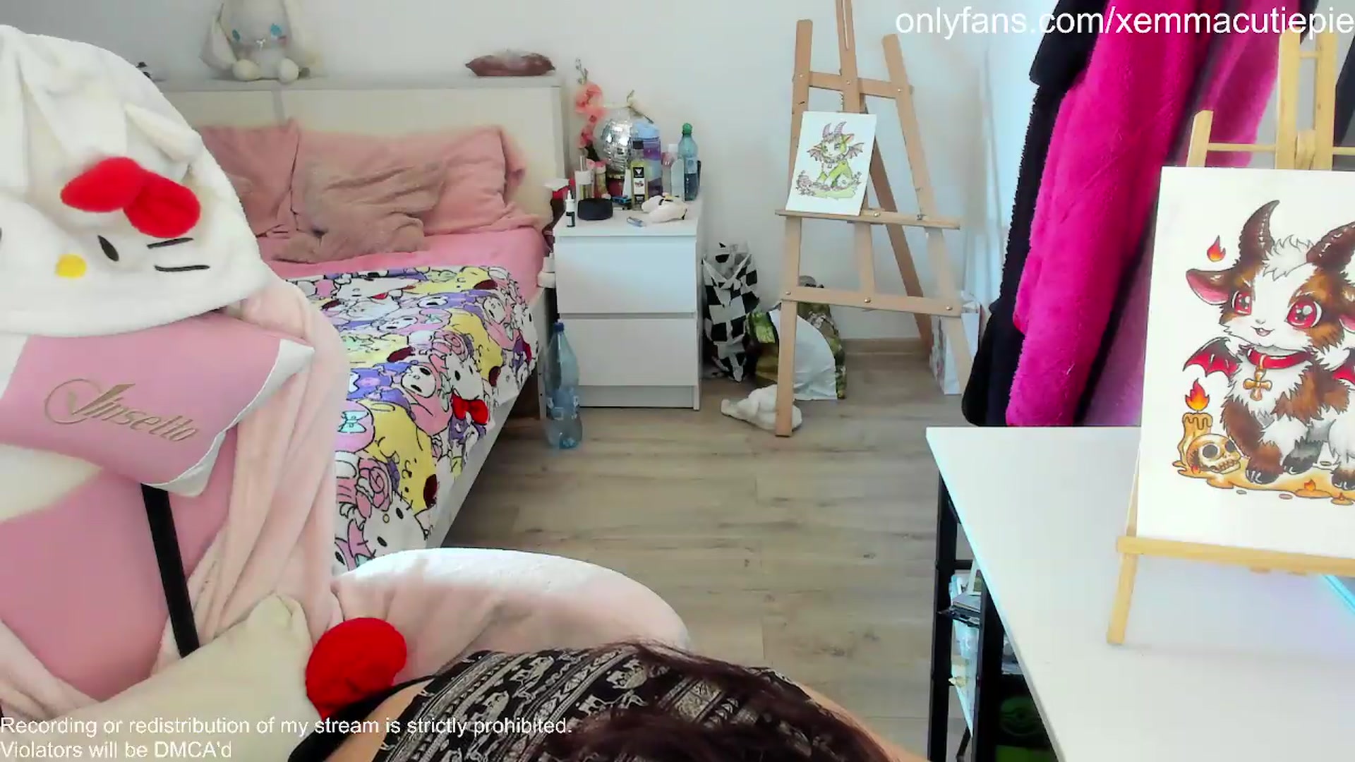 Gallery image thumbnail from EmmaCutiePie's myfreecams stream on, 07/20/2026, 12:57 image 15 of 20