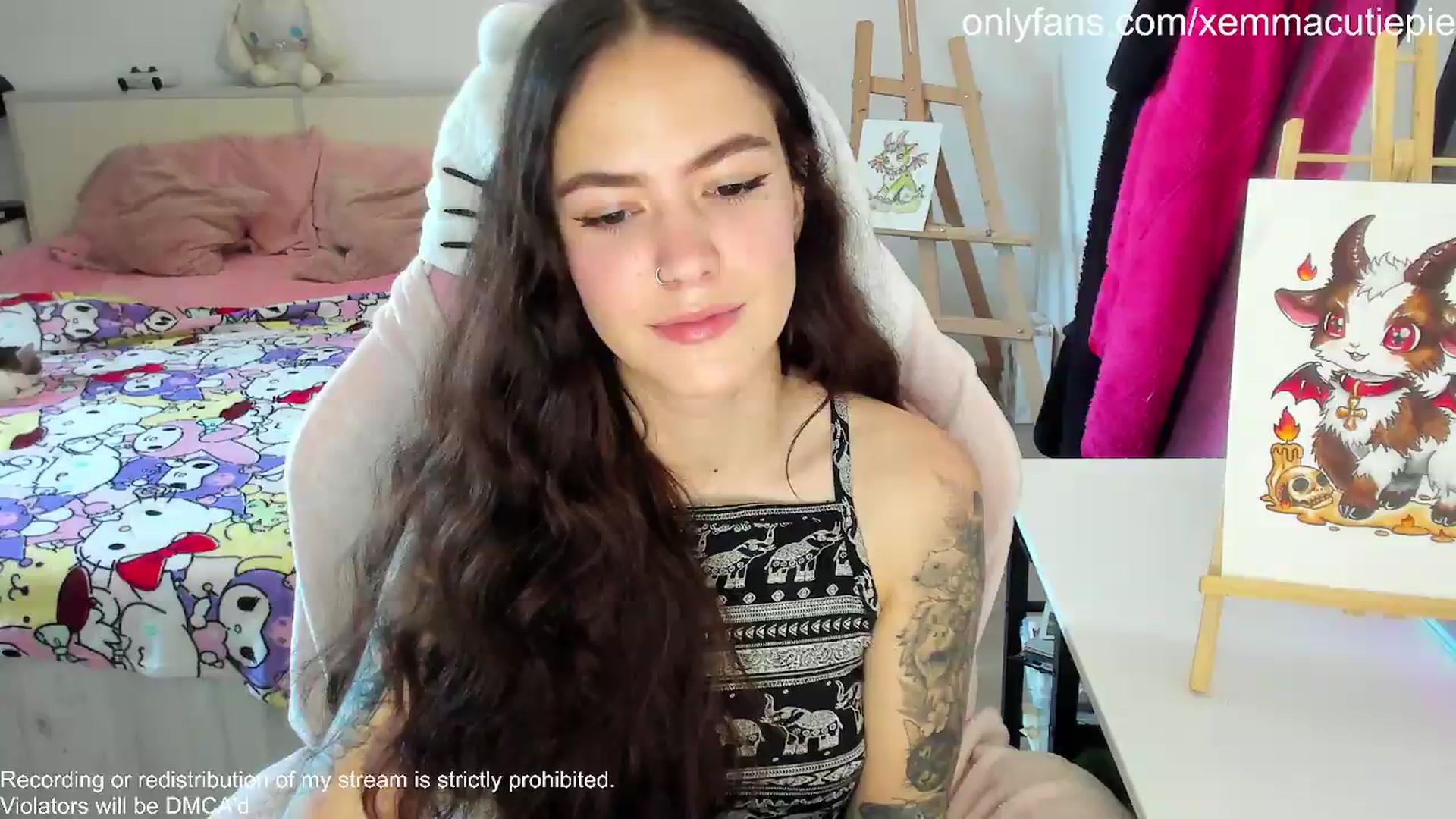 Gallery image thumbnail from EmmaCutiePie's myfreecams stream on, 07/20/2026, 13:25 image 6 of 20