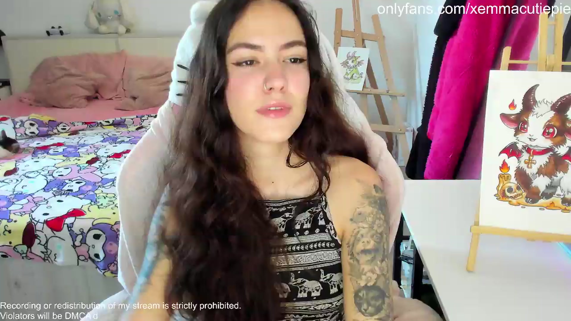 Gallery image thumbnail from EmmaCutiePie's myfreecams stream on, 07/20/2026, 13:25 image 8 of 20