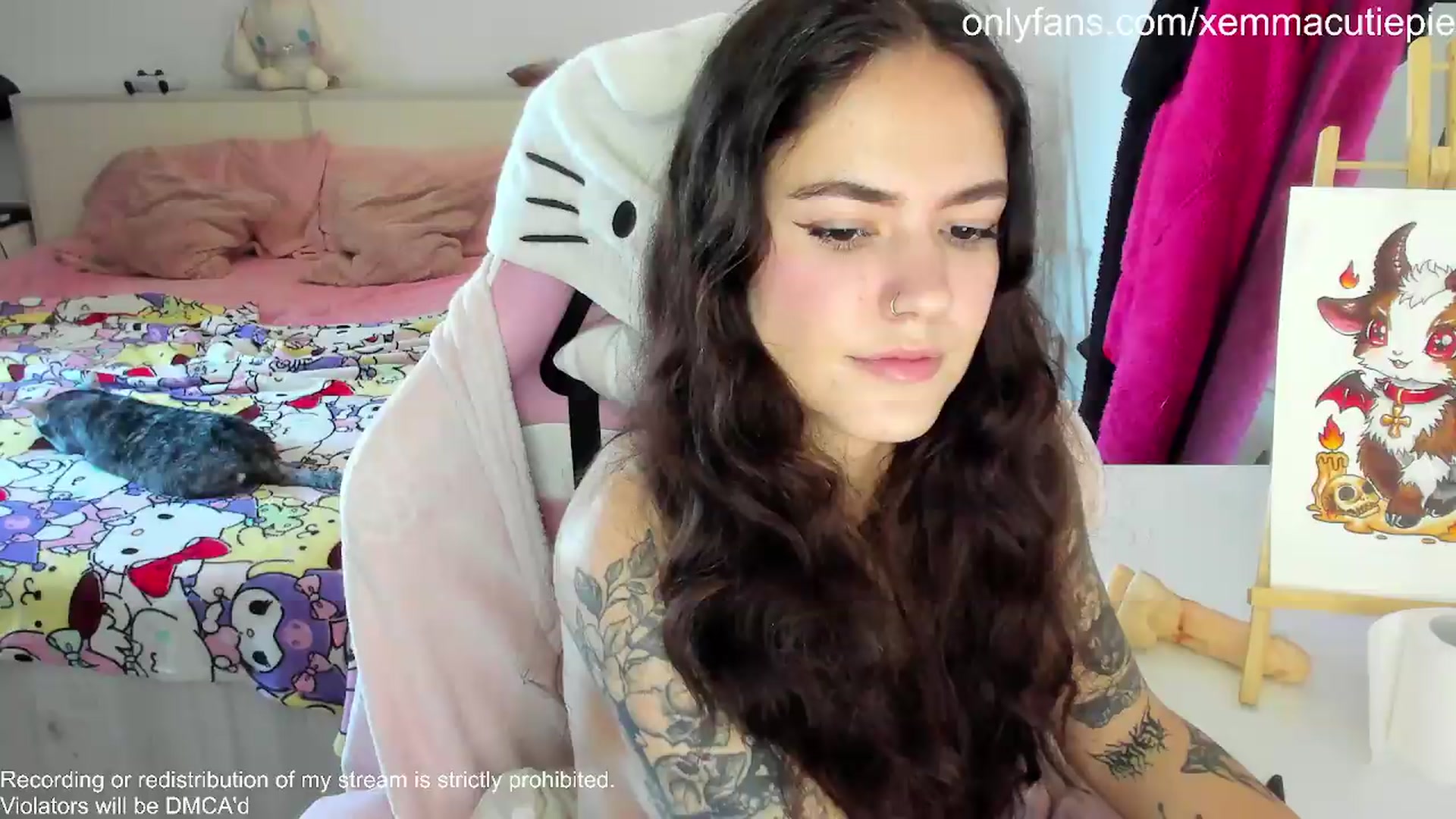 Gallery image thumbnail from EmmaCutiePie's myfreecams stream on, 07/20/2026, 14:47 image 8 of 20