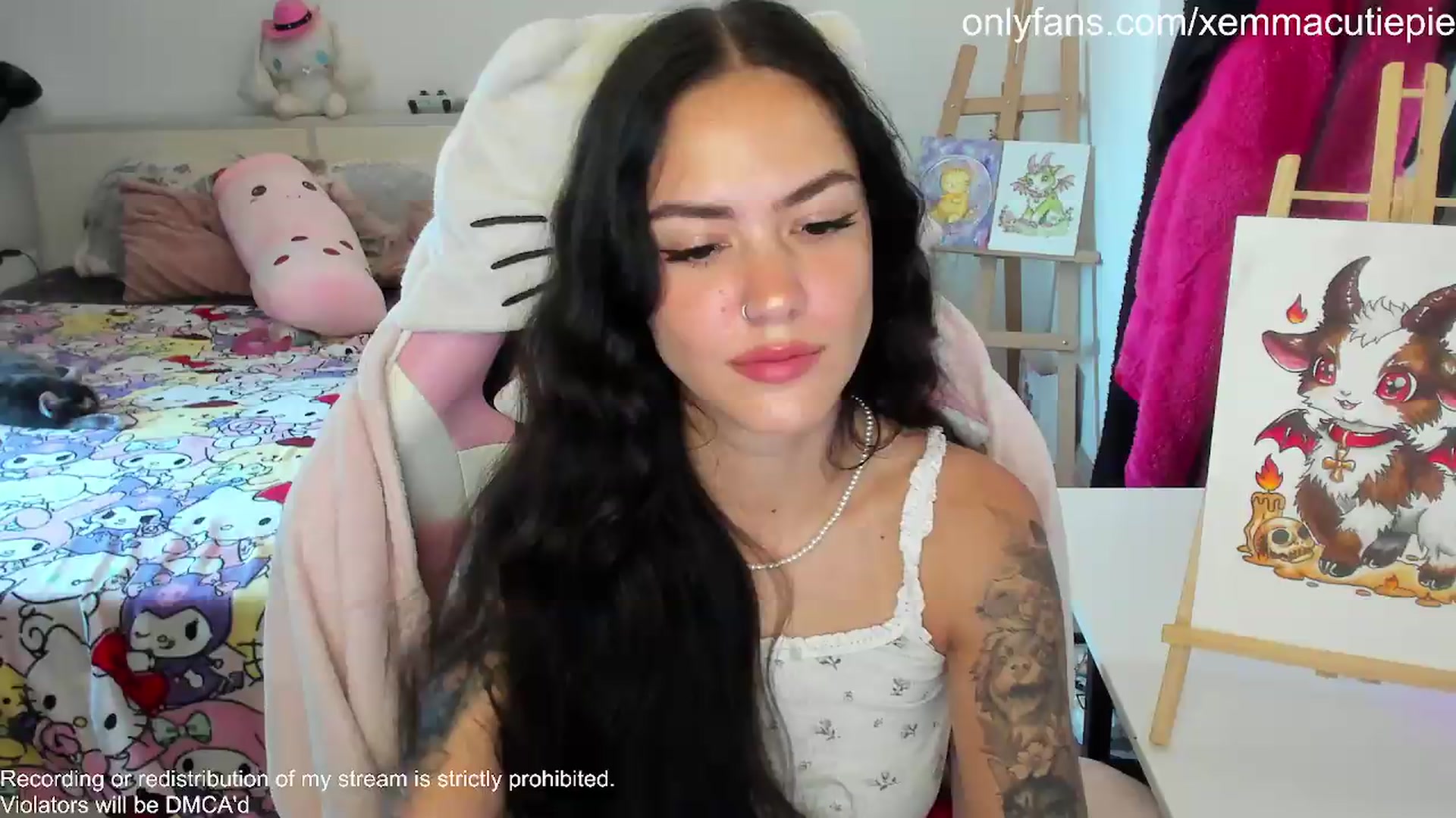 Gallery image thumbnail from EmmaCutiePie's myfreecams stream on, 08/18/2026, 12:36 image 5 of 20