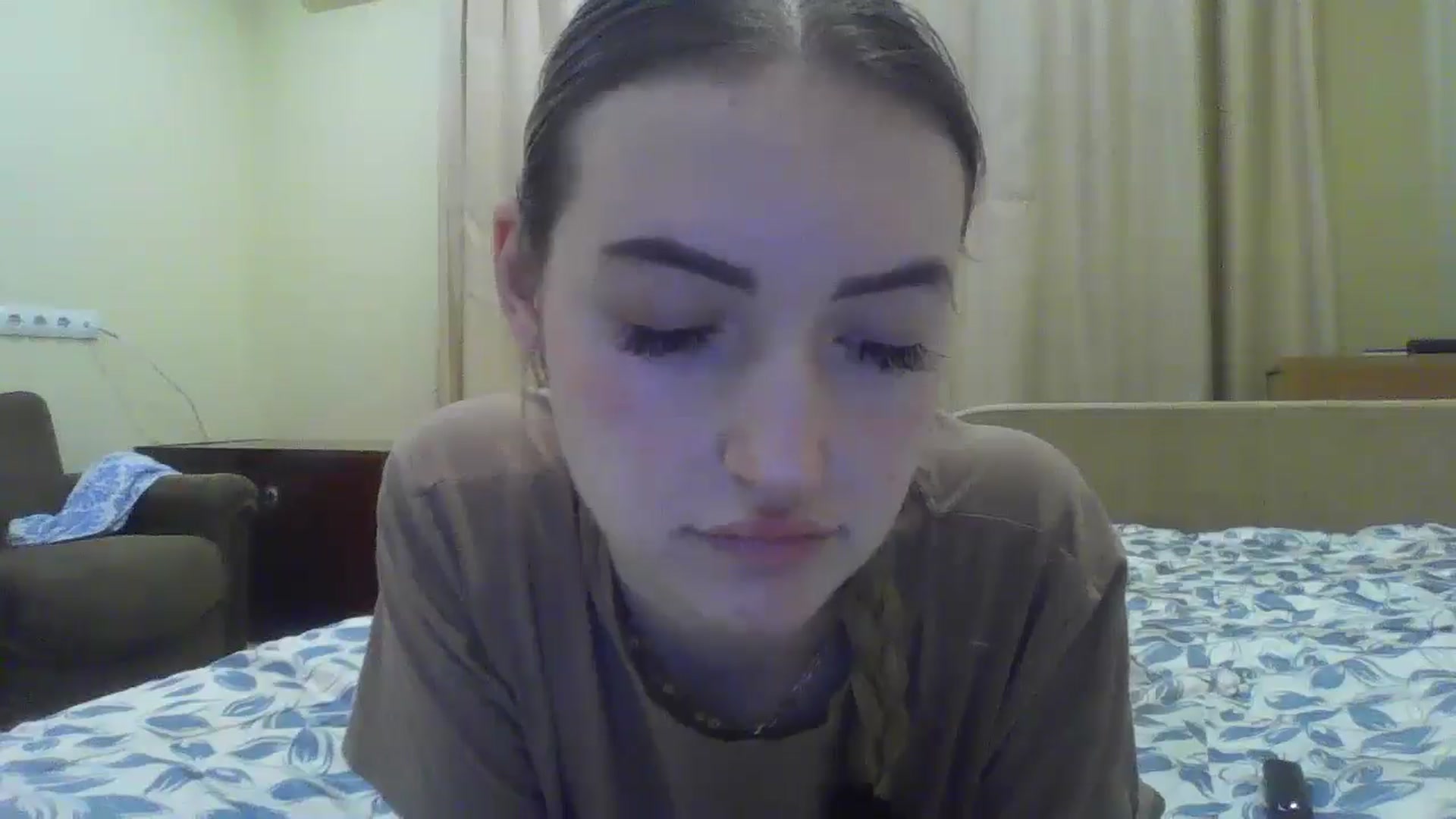 Gallery image thumbnail from EmmaDream18's myfreecams stream on, 12/11/2025, 19:52 image 19 of 20
