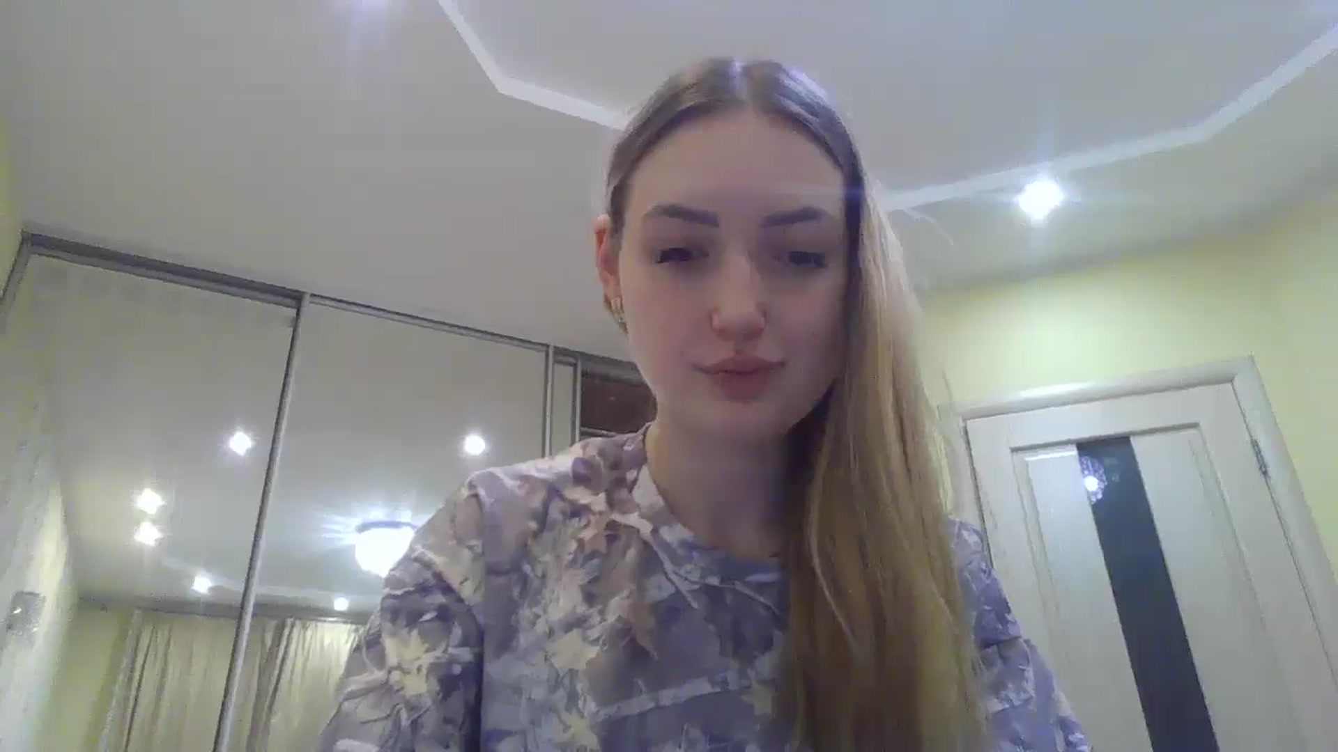Gallery image thumbnail from EmmaDream18's myfreecams stream on, 12/26/2025, 01:11 image 13 of 20