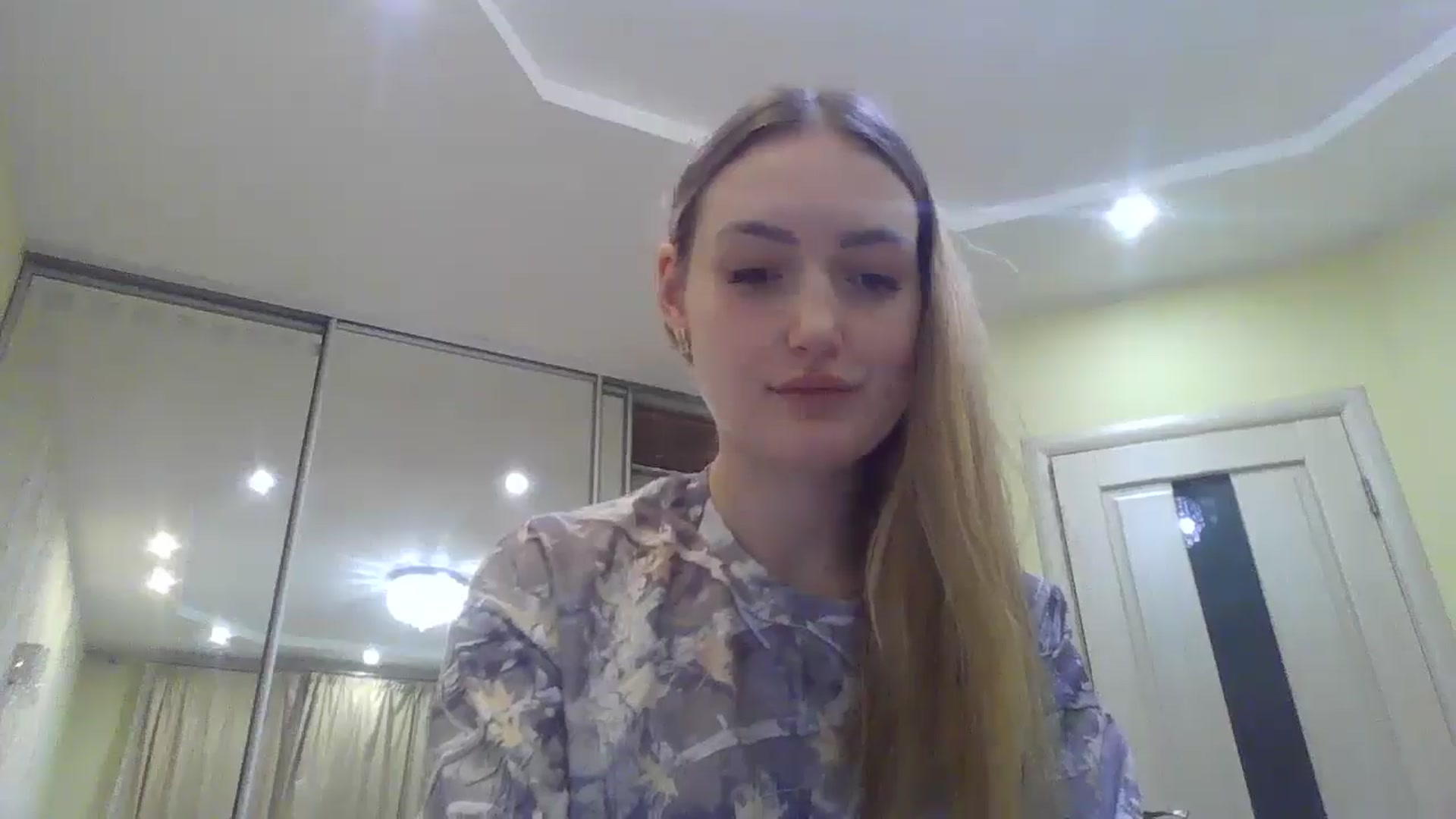 Gallery image thumbnail from EmmaDream18's myfreecams stream on, 12/26/2025, 01:11 image 11 of 20
