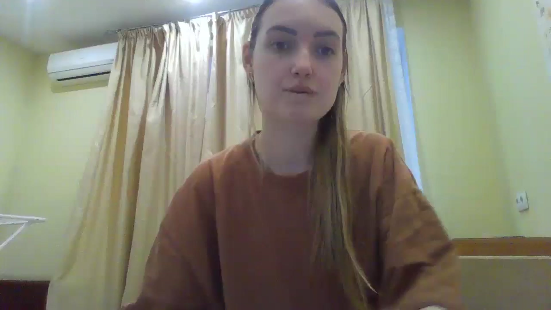 Gallery image thumbnail from EmmaDream18's myfreecams stream on, 01/10/2026, 11:29 image 19 of 20