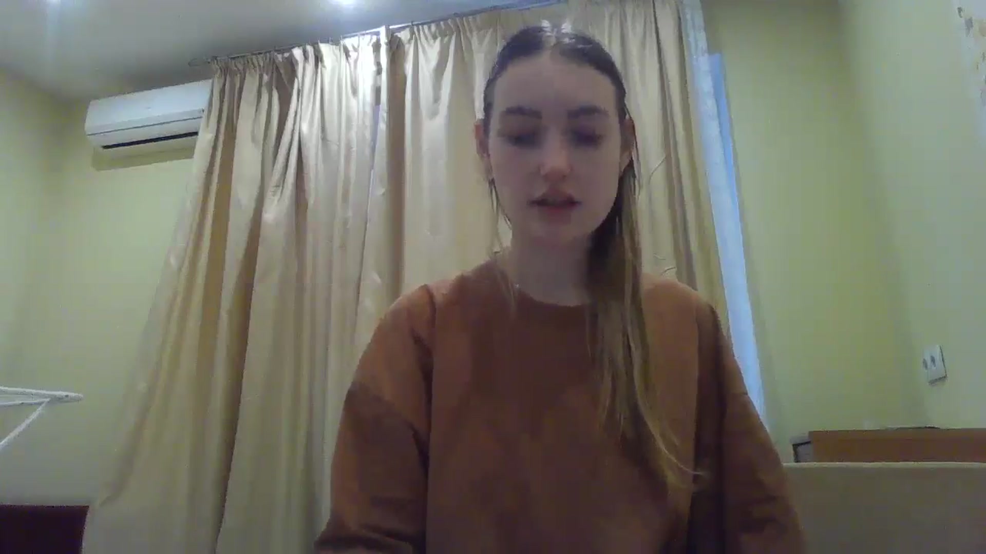 Gallery image thumbnail from EmmaDream18's myfreecams stream on, 01/10/2026, 11:29 image 16 of 20