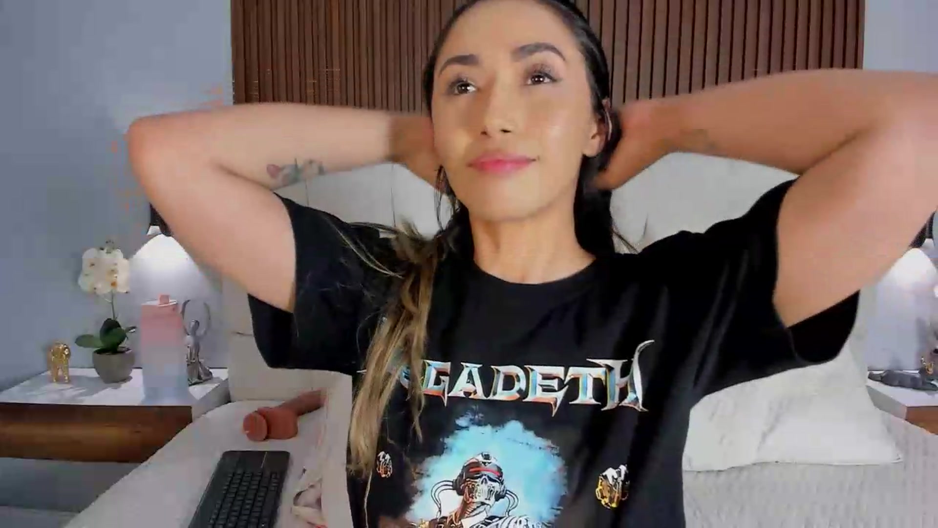 Gallery image thumbnail from EmmaGallardo's myfreecams stream on, 08/30/2026, 12:03 image 14 of 20